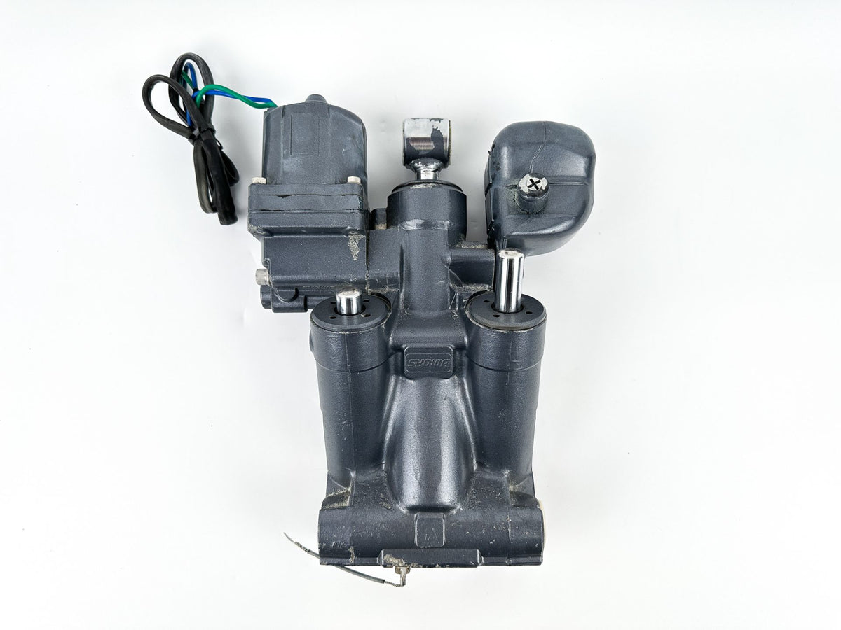 2001 Yamaha 150 HP 2 Stroke Outboard Power Trim Tilt Unit 64E-43800-01-4D OEM