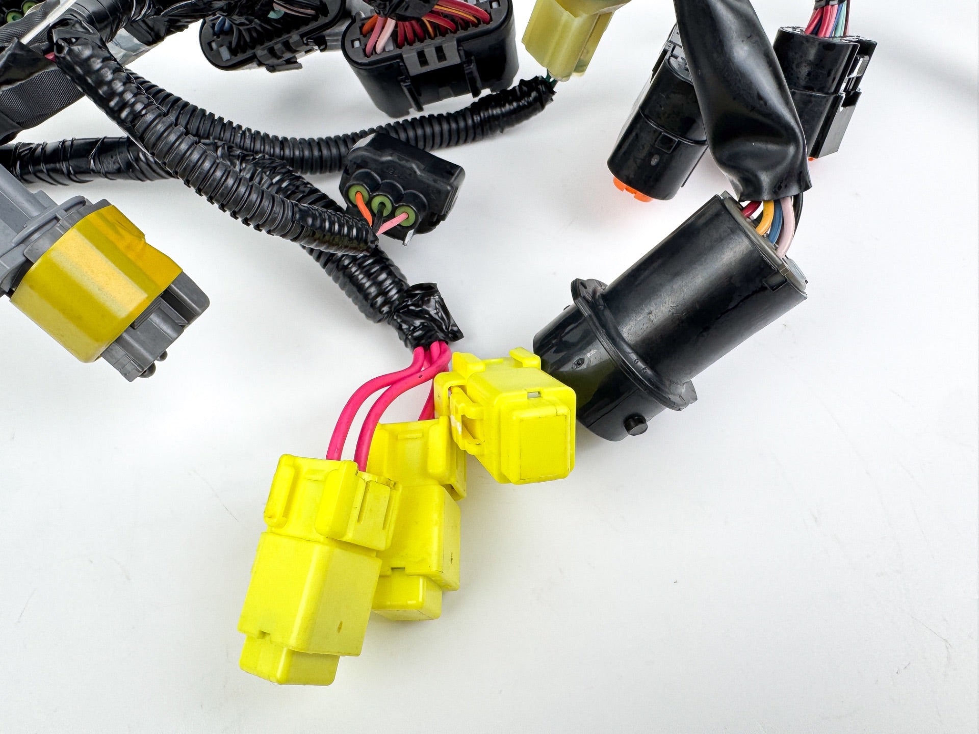 2014 Yamaha 60 HP 4 Stroke Outboard Engine Wire Harness 6C5-82590-D0-00 OEM