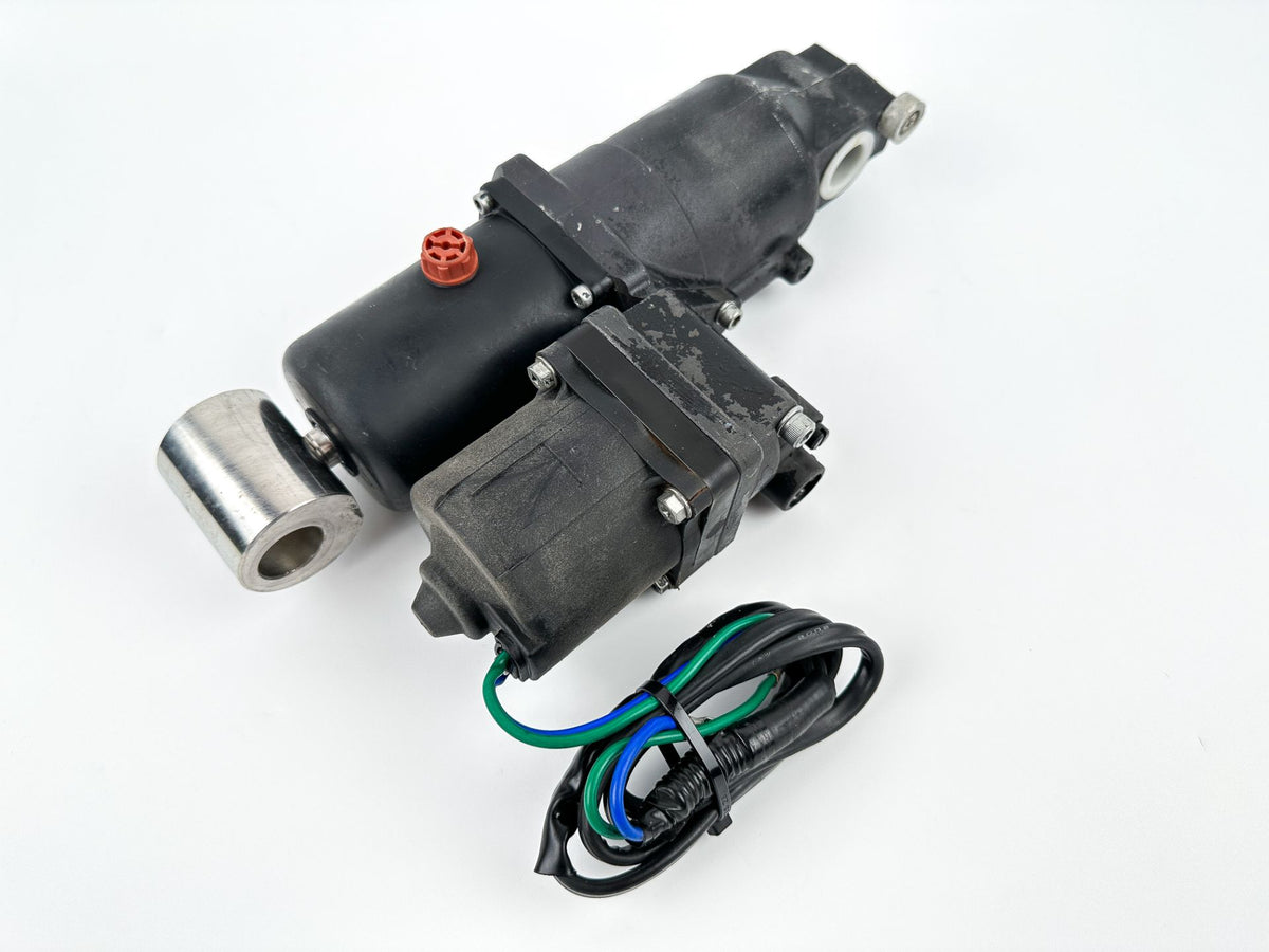 Suzuki DF 70 90 115 HP Outboard Engine Tilt Trim Unit Assembly Tested