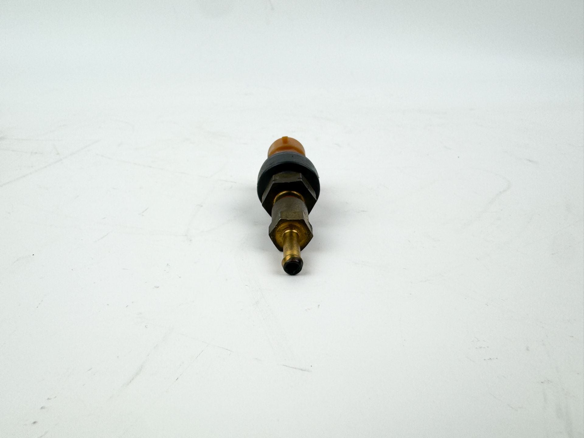 2001 Mercury 225 HP 2 Stroke Outboard Air Pressure Sensor 881879A7 OEM