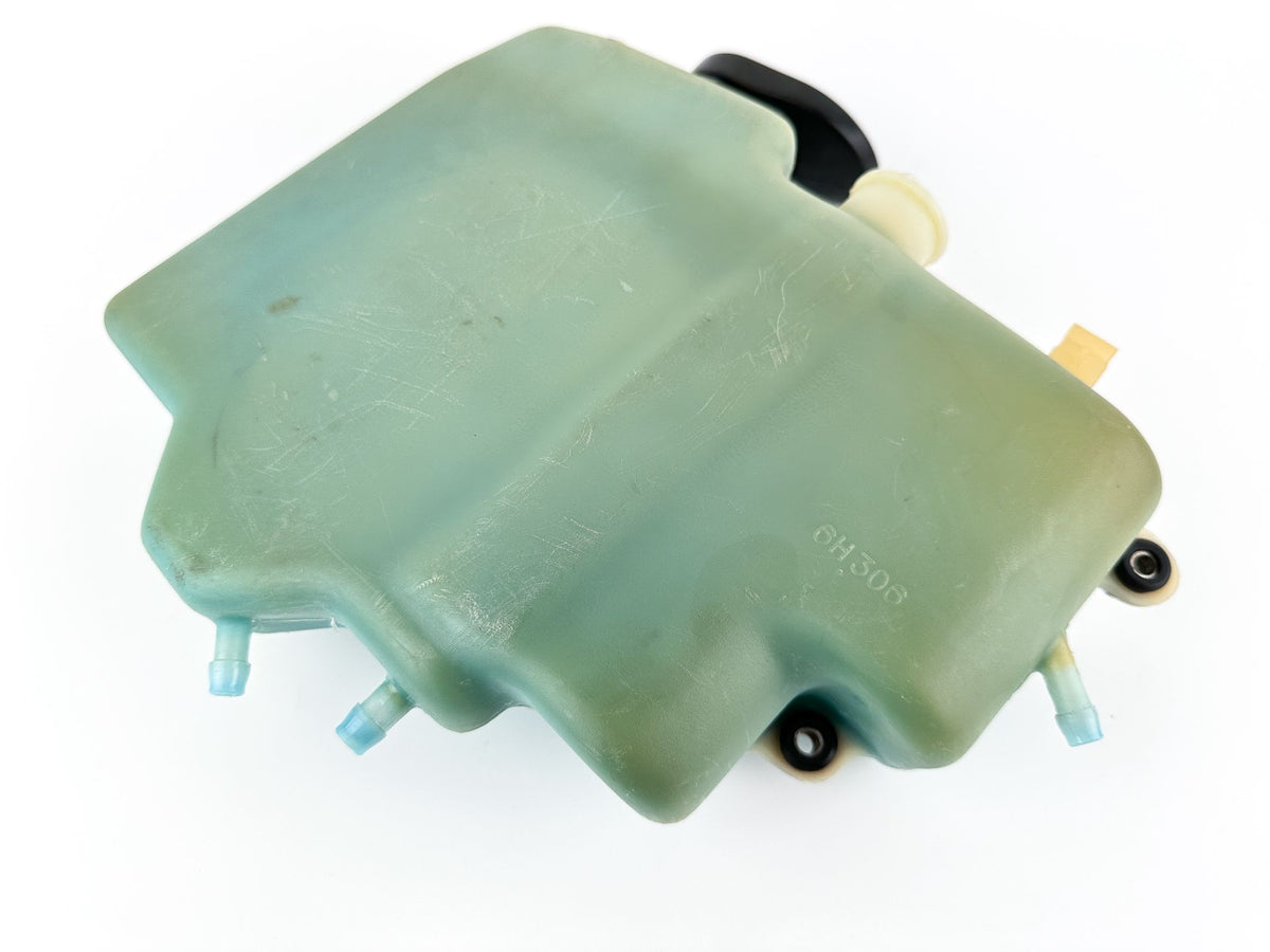 2003 Yamaha 70 HP 2 Stroke Outboard Oil Tank 6H3-21707-06-00 OEM