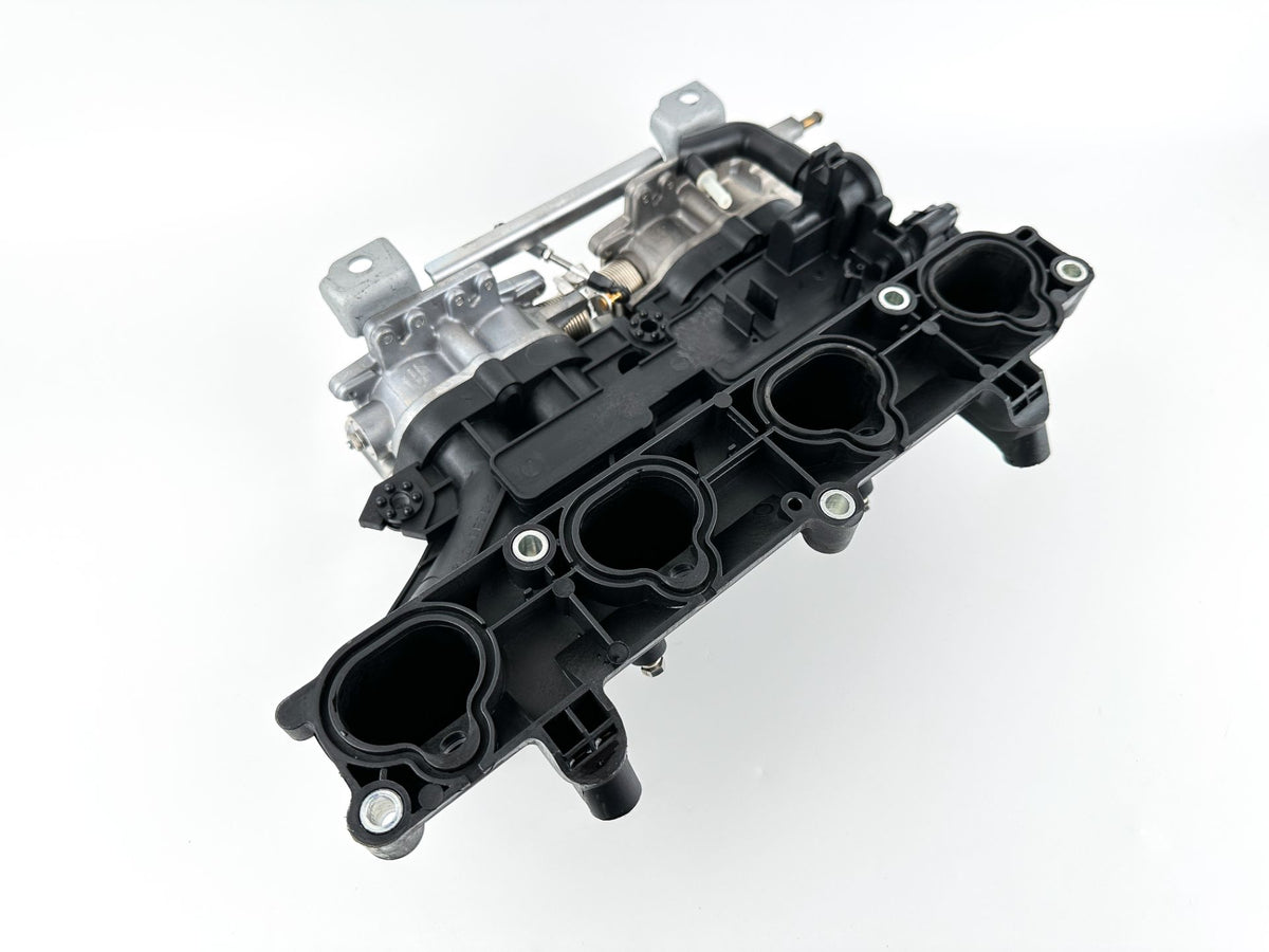 2012 Yamaha 150 HP 4 Stroke Outboard Intake Manifold & Throttle Body 63P-13751-01-00 OEM