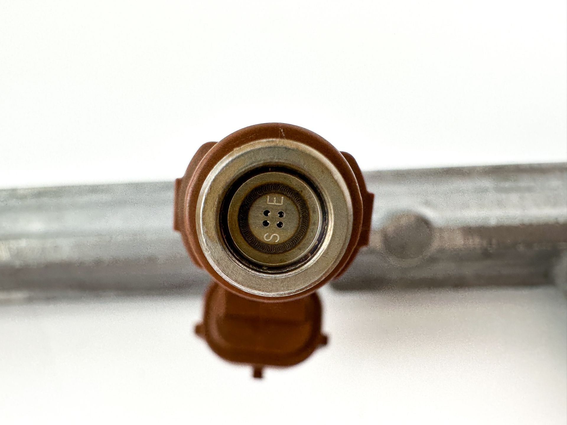 2016 Suzuki 175 HP 4 Stroke Outboard Fuel Injector Set W/ Rail 15710-96J00 Tested