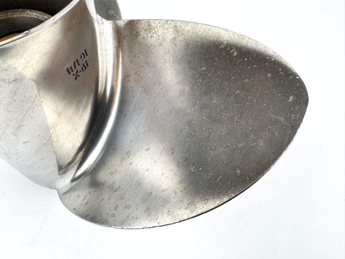 Yamaha Saltwater Series Stainless Steel 3 Blade Propeller RH 16 1/4" X 17P