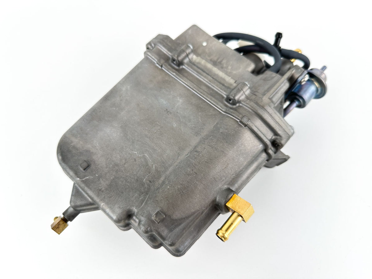 2012 Yamaha 150 HP 4 Stroke Outboard VST Float Chamber Assembly 63P-14180-02-00 OEM