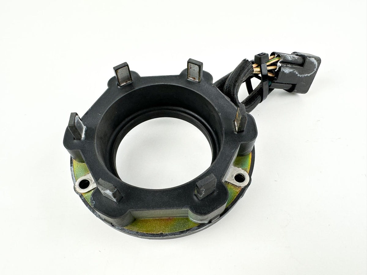 2004 Yamaha 150 HP 2 Stroke Outboard Coil Pulser 60V-85580-00-00 OEM