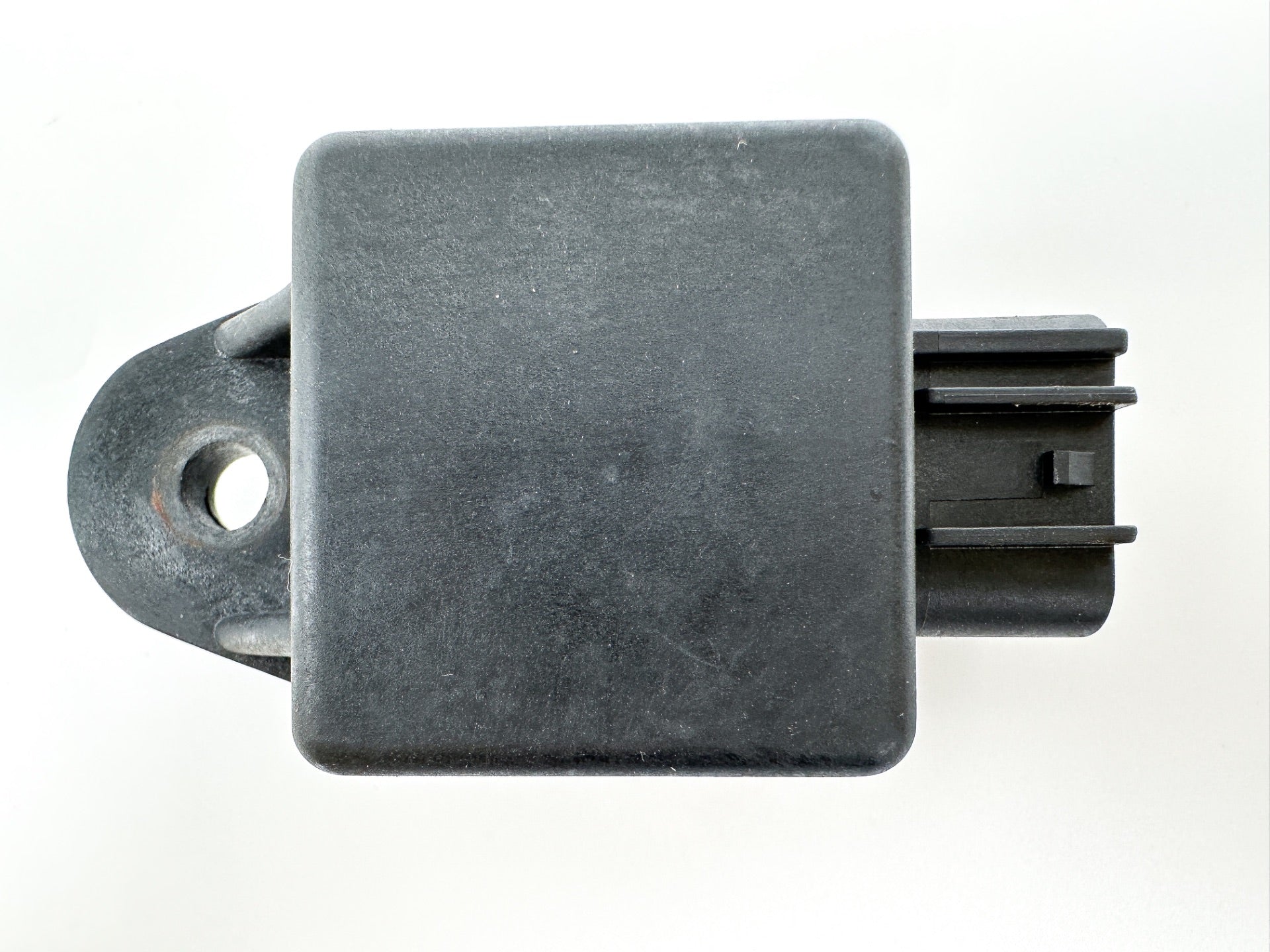 2003 Yamaha 225 HP 4 Stroke Outboard Relay Assembly 68V-81950-00-00 OEM