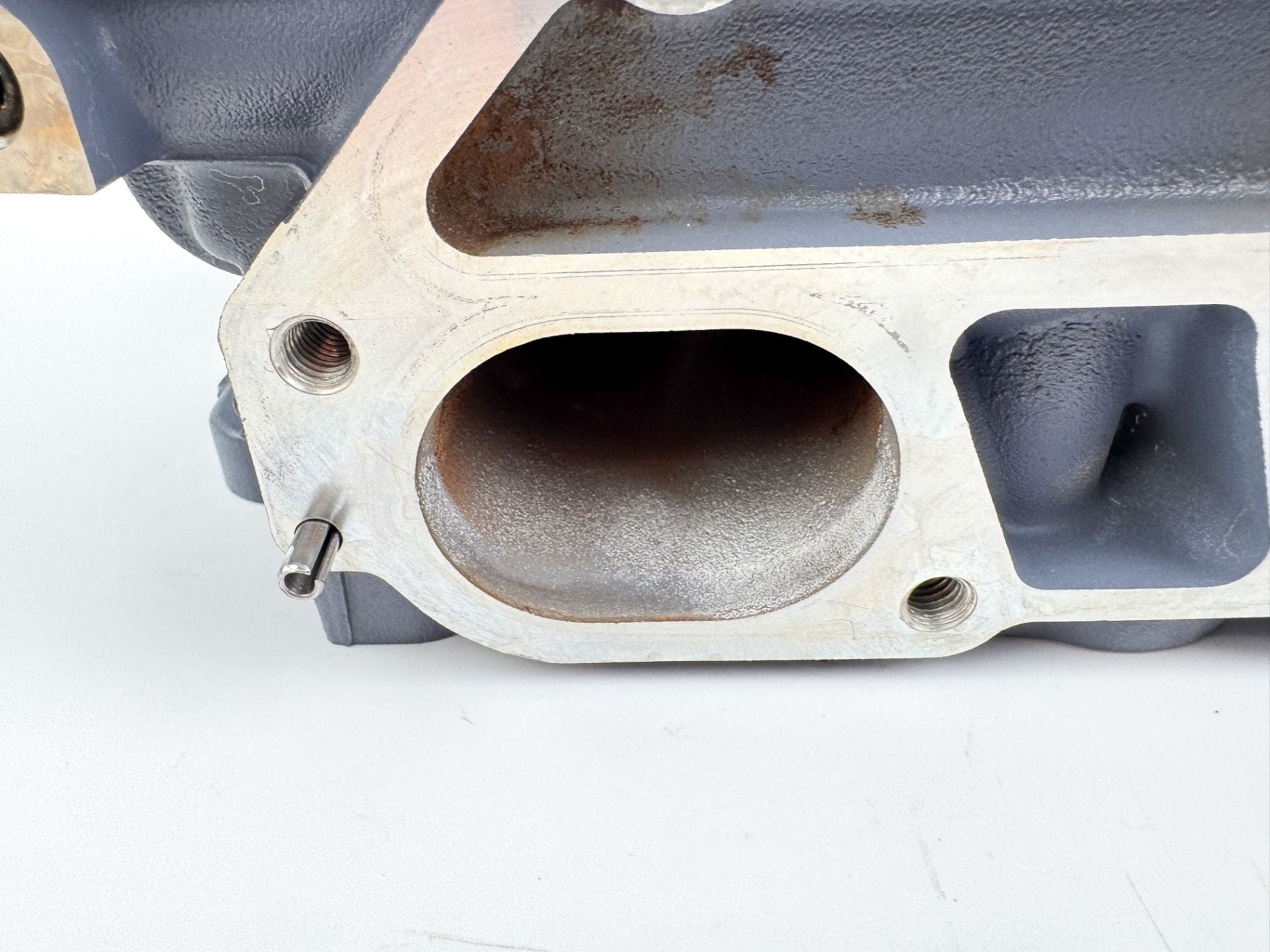2002 Yamaha 225 HP 4 Stroke Outboard Port Cylinder Head 69J-W009C-01-1S OEM