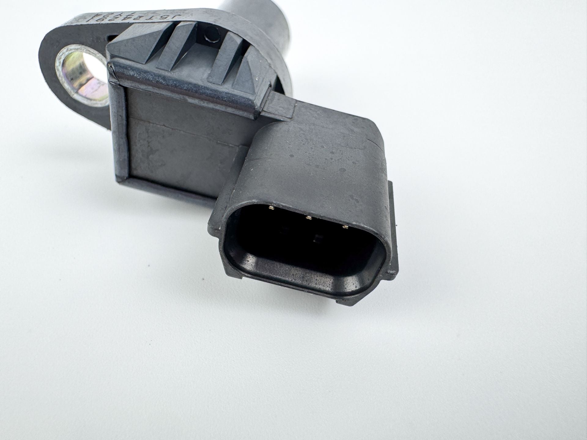 2010 Yamaha 250 HP 4 Stroke Outboard Cam Position Sensor 6P2-85896-00-00 OEM