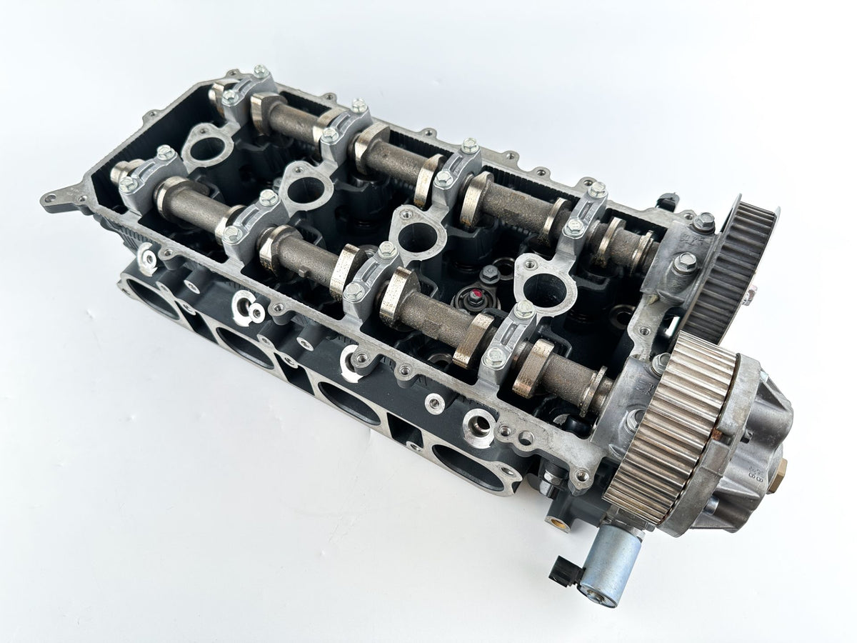 2014 Yamaha 200 HP 4 Stroke Outboard Cylinder Head 6DA-W009A-00-9S OEM
