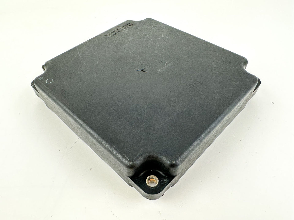 2003 Yamaha 200 HP 2 Stroke Outboard Engine Control Unit ECU 68F-8591A-20-00 OEM