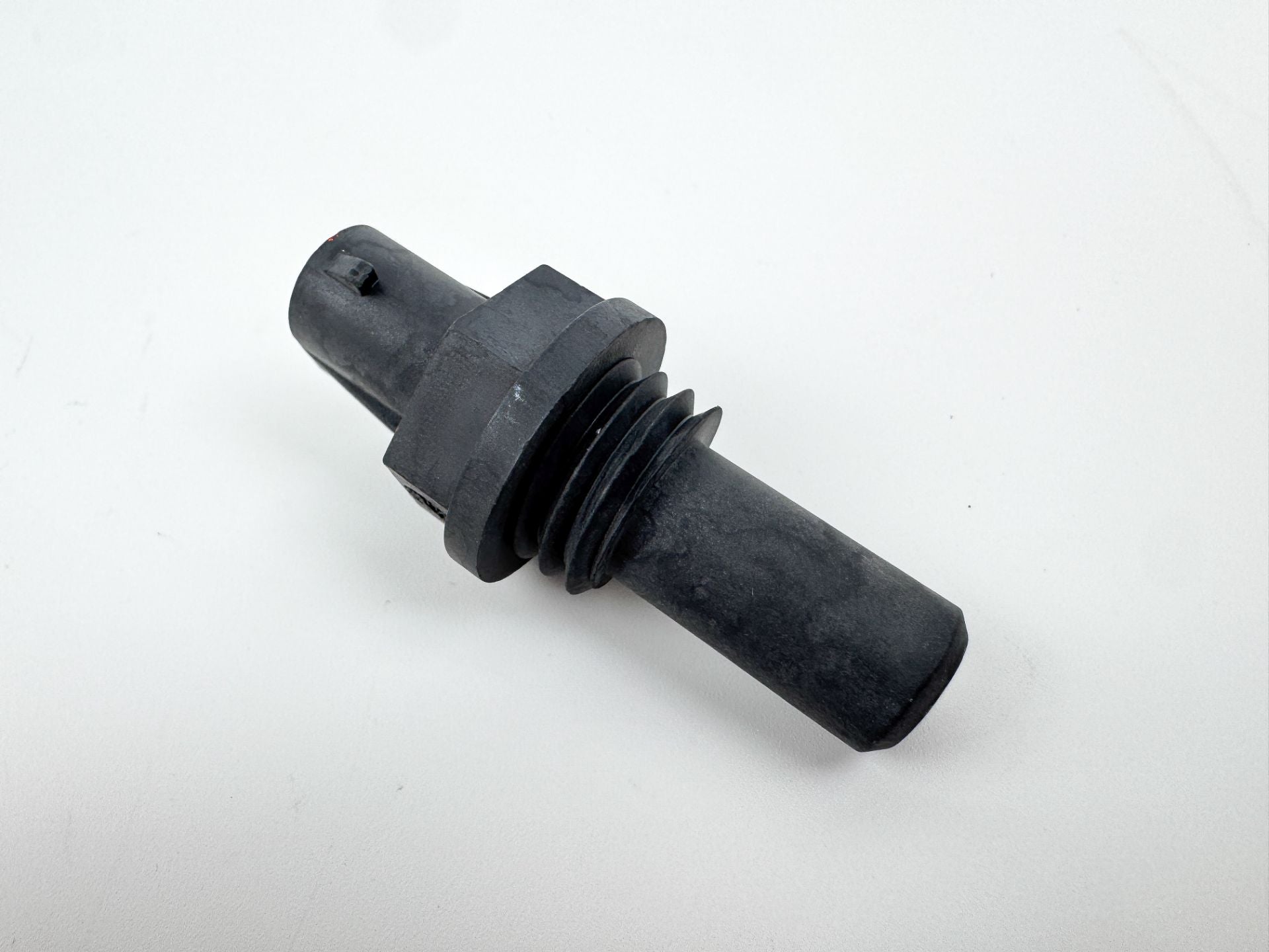 2012 Evinrude 250 HP 2 Stroke Etec Outboard Temperature Temp Sensor OEM