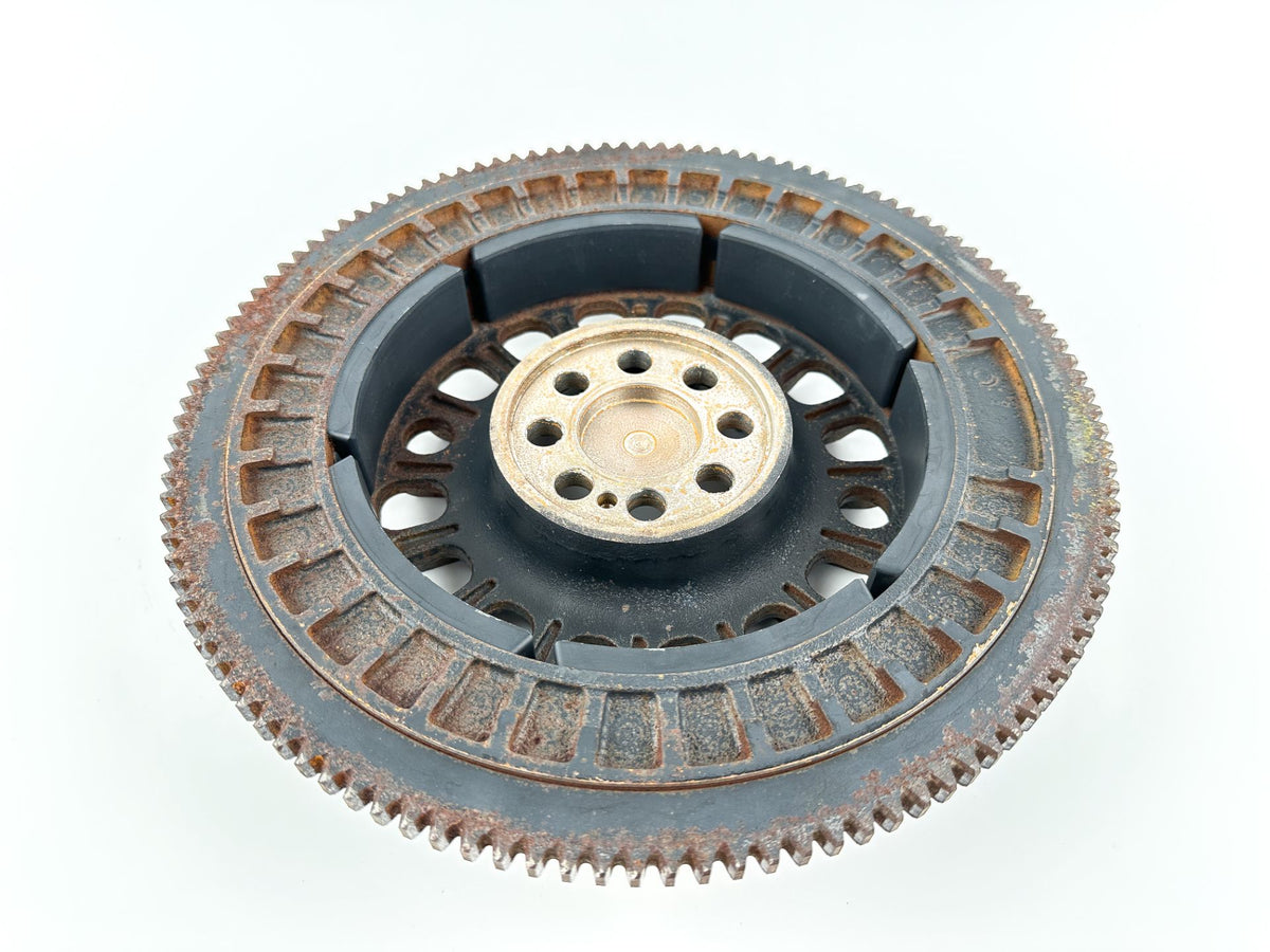 2007 Suzuki 175 HP 4 Stroke Outboard Flywheel 32102-96J02 OEM