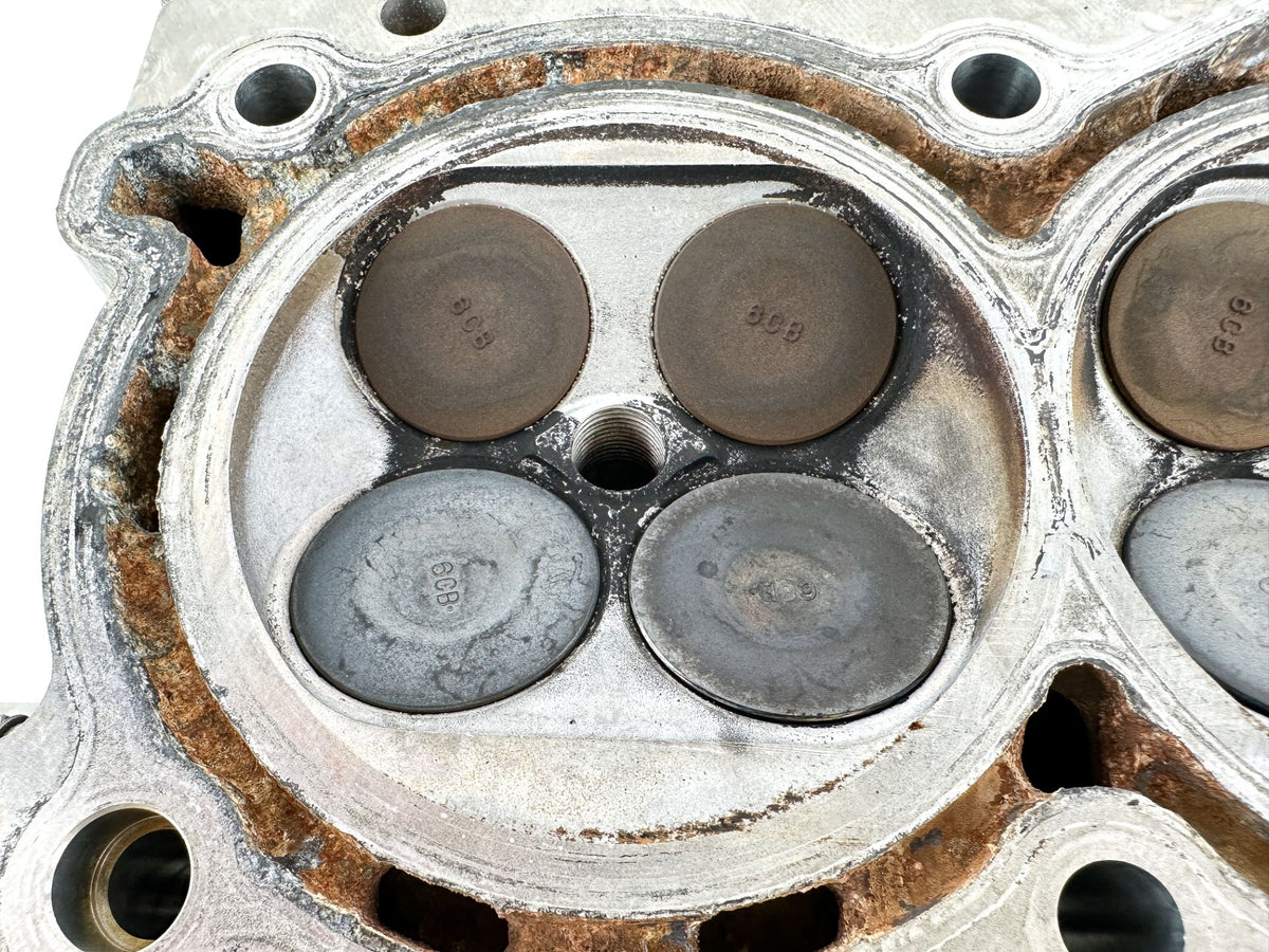 2012 Yamaha 250 HP 4 Stroke Outboard Starboard Cylinder Head 6CB-W009A-00-00 OEM