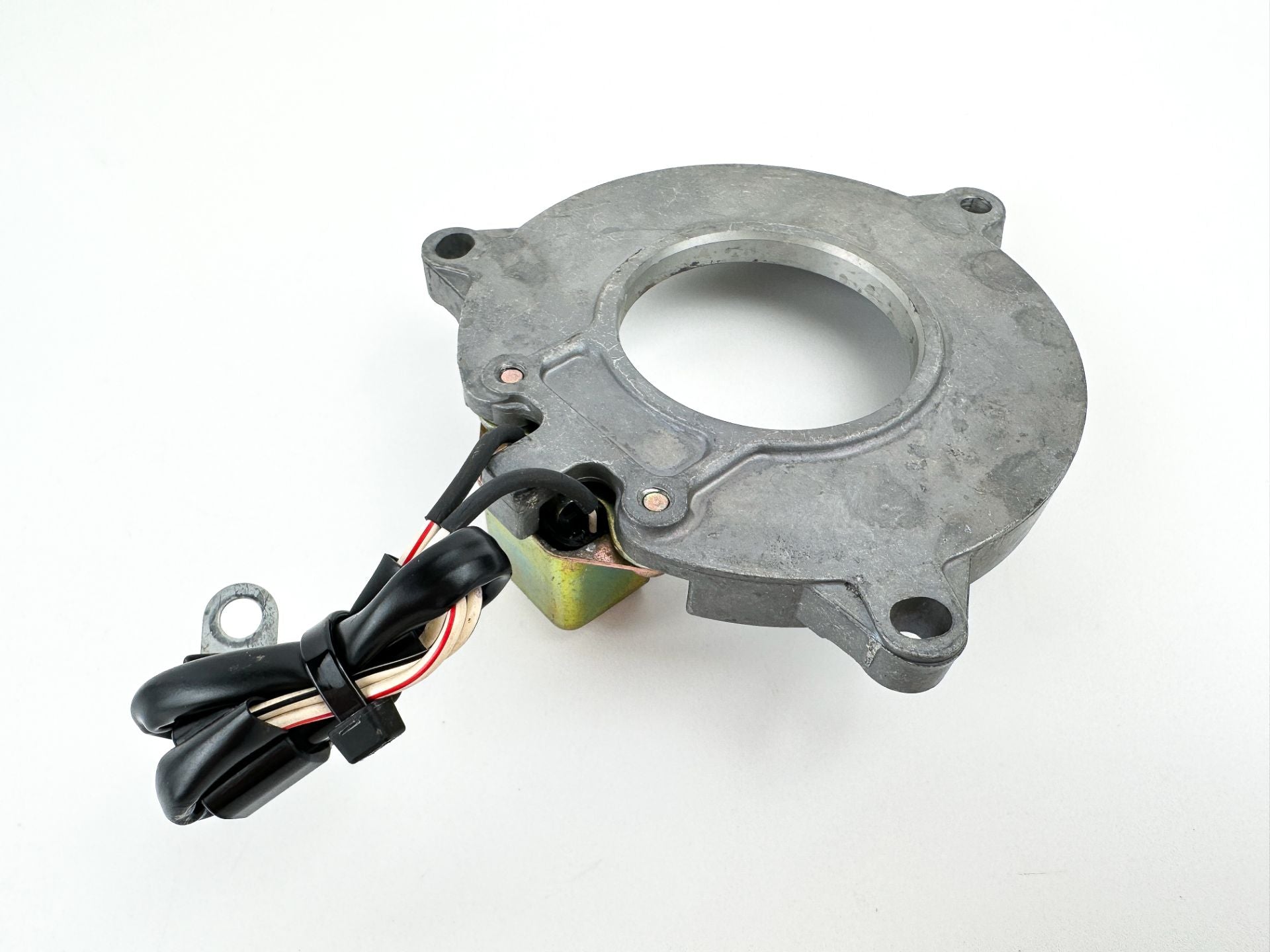 2004 Yamaha 90 HP 2 Stroke Outboard Coil Pulser 6H0-85580-01-00 OEM