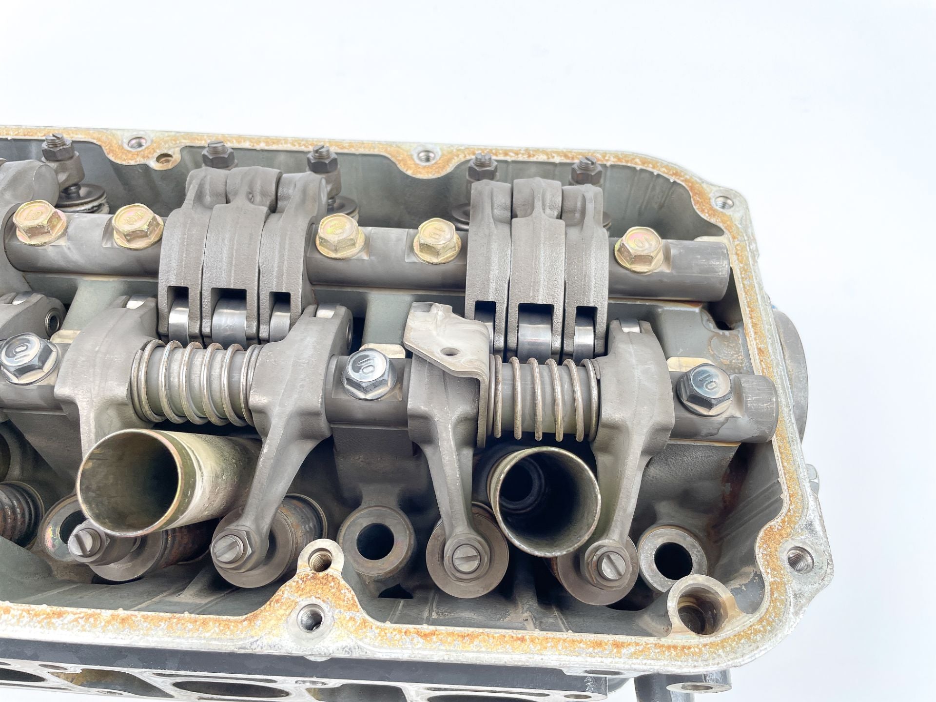 2003 Honda 200 HP 4 Stroke Outboard Port Cylinder Head 12210-ZY3-010ZA OEM