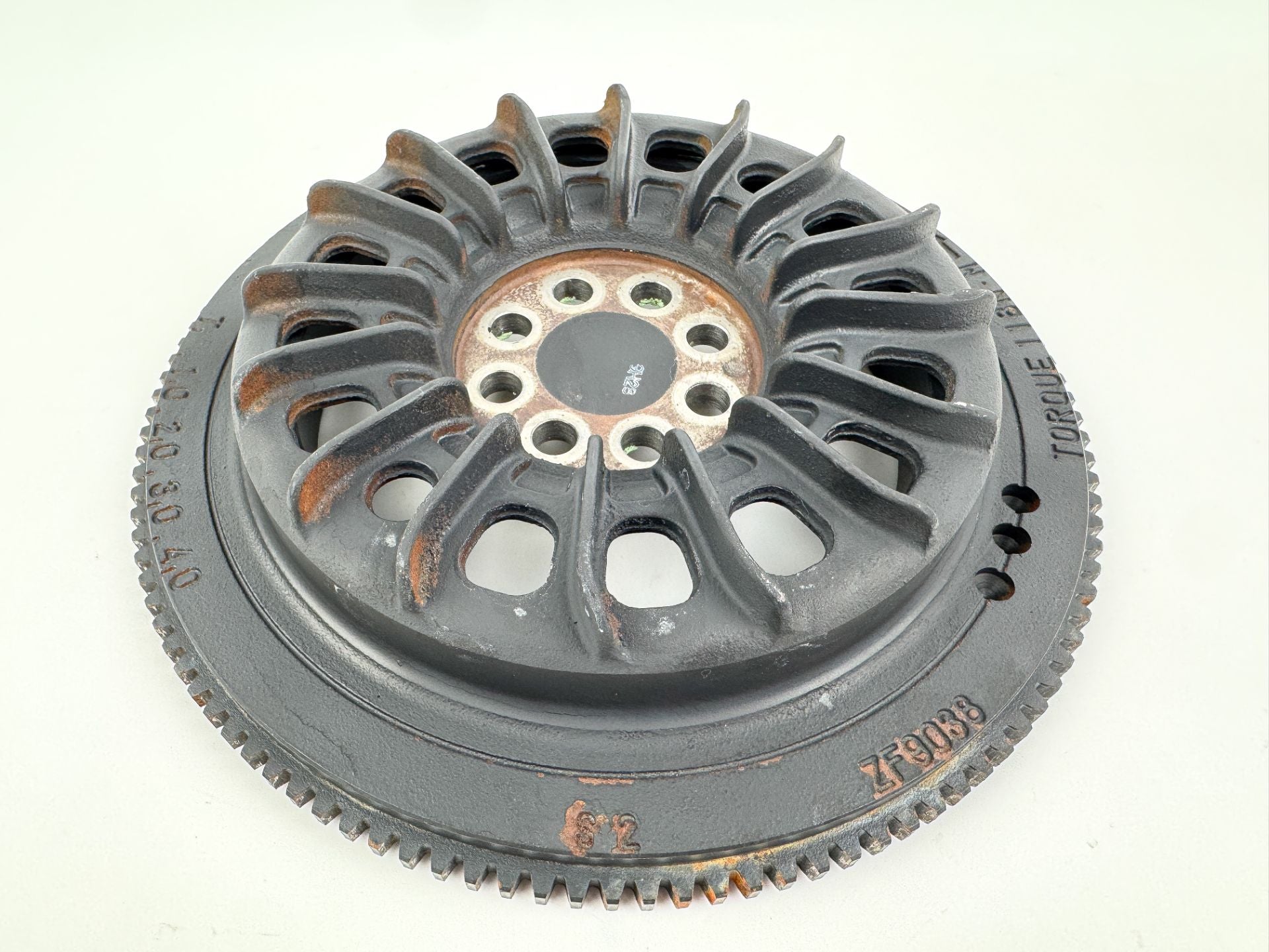 2010 Suzuki 250 HP 4 Stroke Outboard Flywheel 32102-93J20 OEM