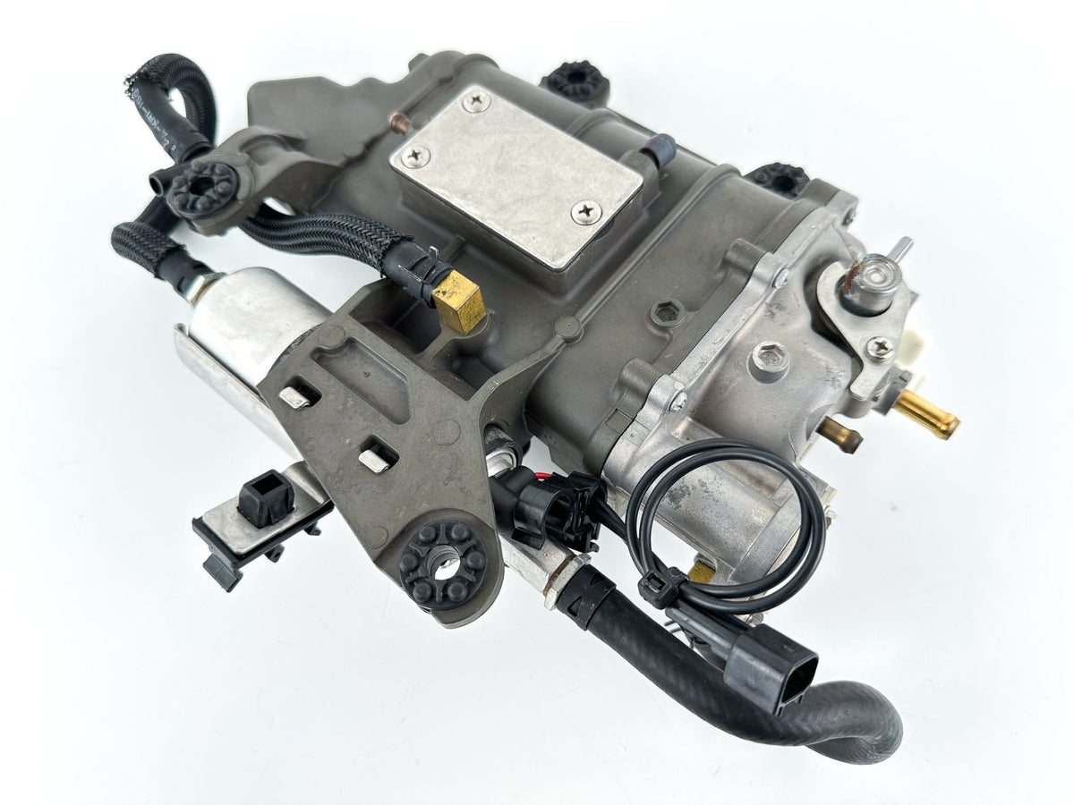 2012 Yamaha 250 HP 4 Stroke Outboard VST Float Chamber Assembly 6CB-14180-03-00 OEM