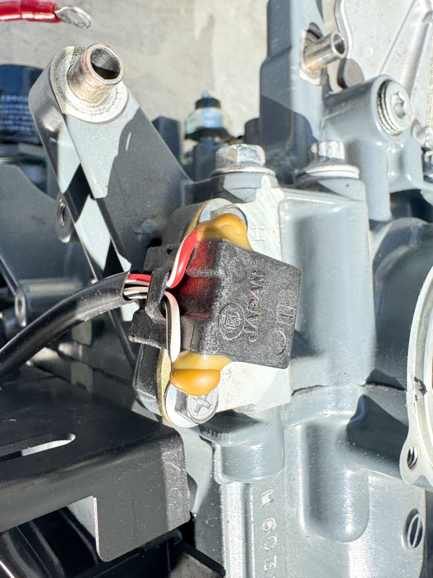 2006 Suzuki 25 HP 4 Stroke Outboard Powerhead OEM