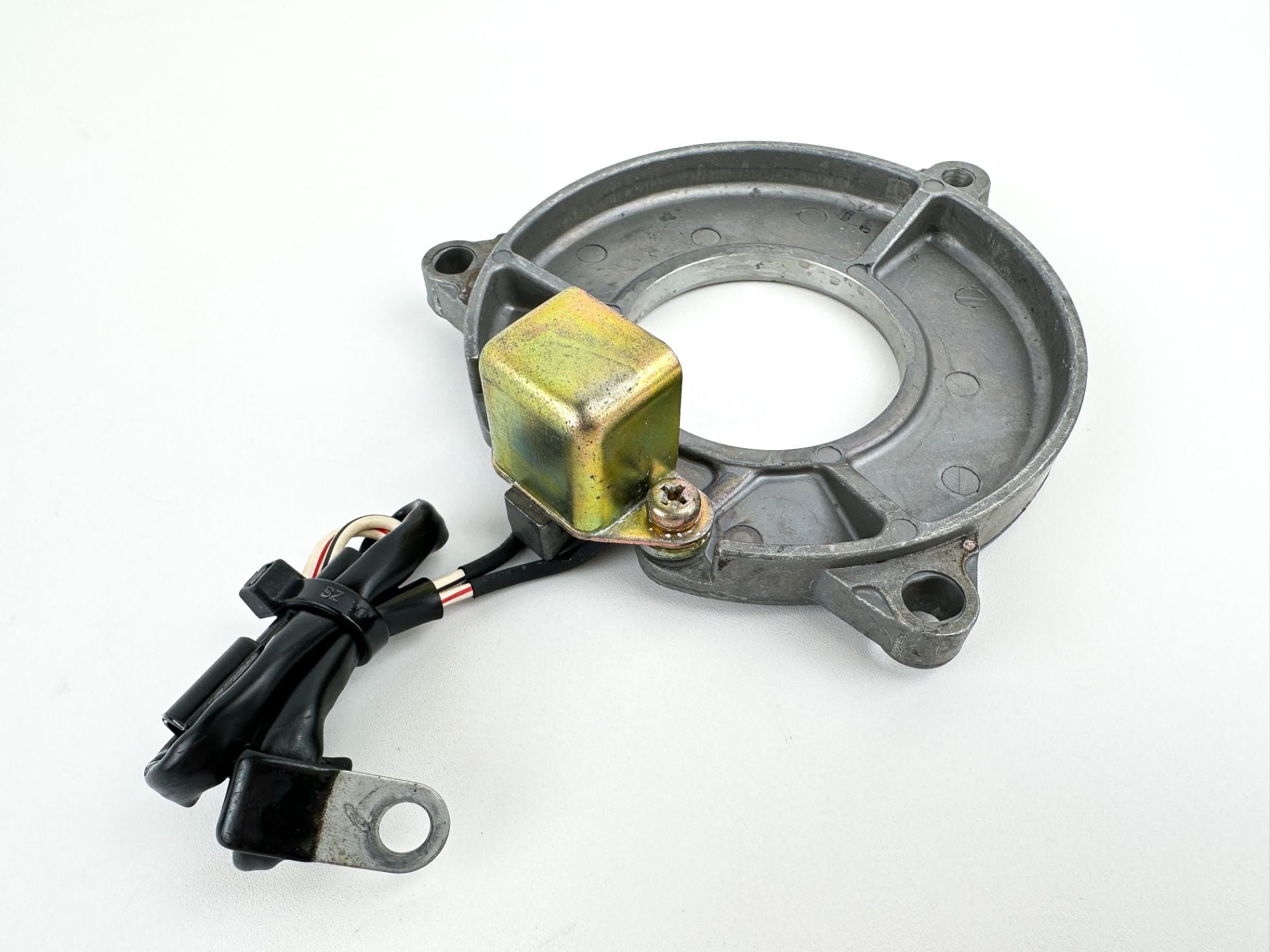 2004 Yamaha 90 HP 2 Stroke Outboard Coil Pulser 6H0-85580-01-00 OEM