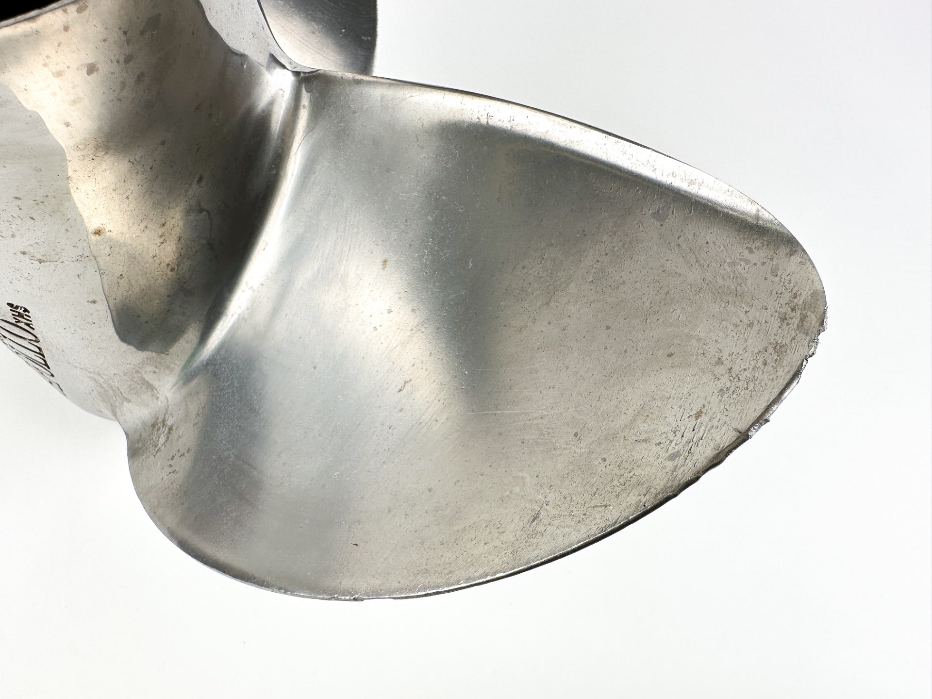 Michigan Wheel Apollo 3 Blade Stainless Steel Prop Propeller 15 1/2" X 17P RH