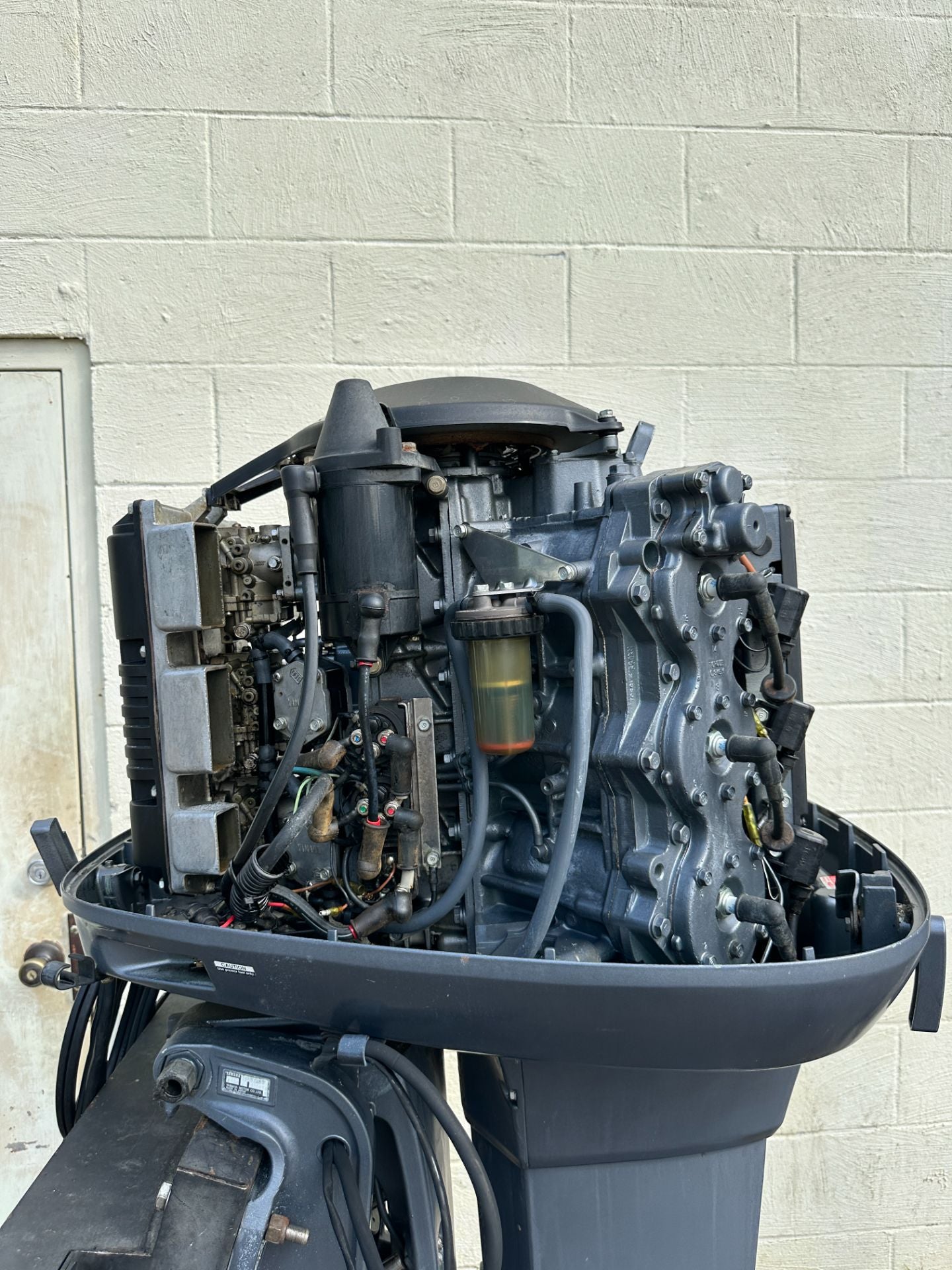 Yamaha 150HP 2 Stroke Carbureted Outboard Engine W/ 25" Shaft