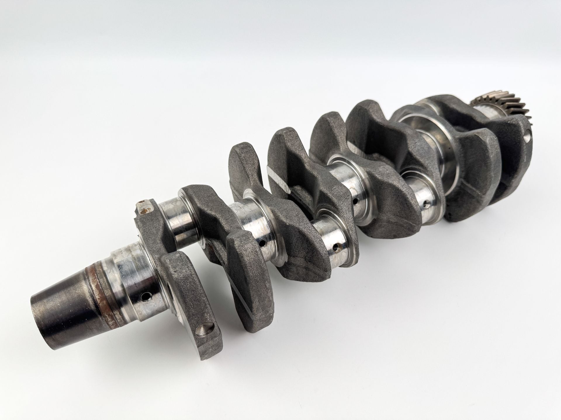 2004 Suzuki 115 HP 4 Stroke Outboard Crankshaft 12220-99L00 OEM