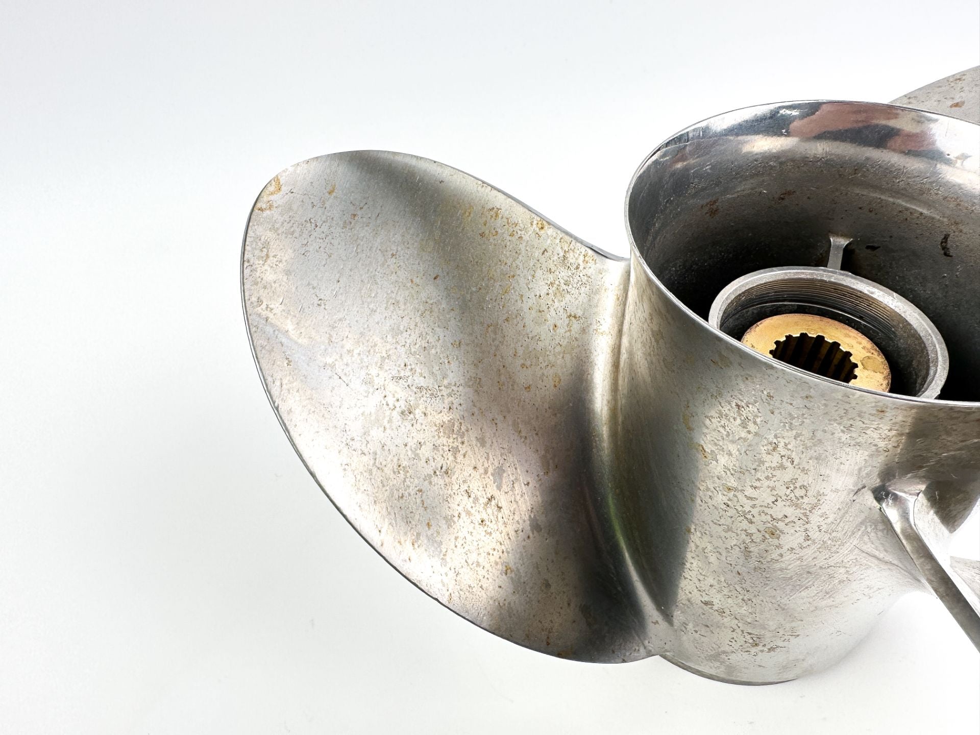 Yamaha Prop Propeller 3 Blade Stainless Steel 13 3/4" x 19P - Left Hand Counter