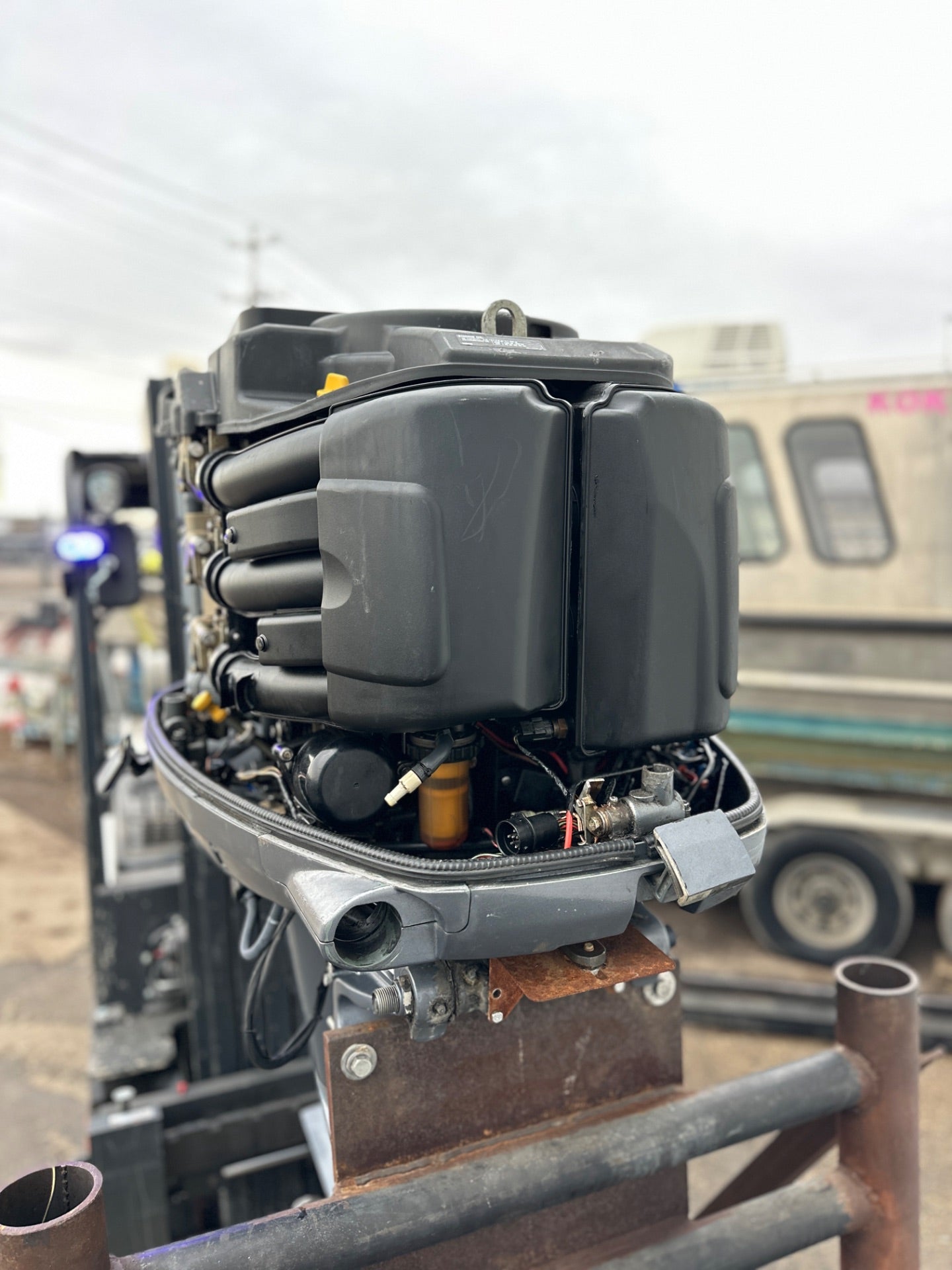 2004 Yamaha 225 HP 4 Stroke Outboard Engine Complete F225TXRC OEM