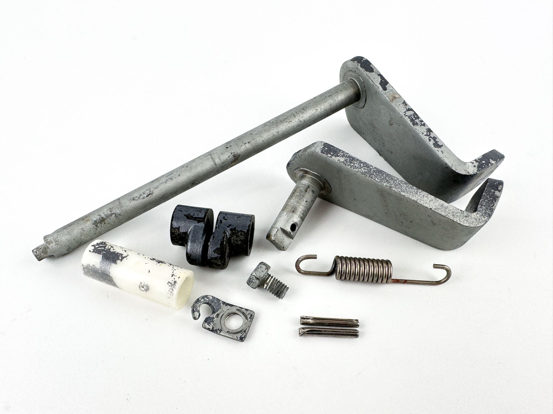 2007 Yamaha 150 HP 4 Stroke Outboard Tilt Stop Lever 6G5-43181-02-00 OEM