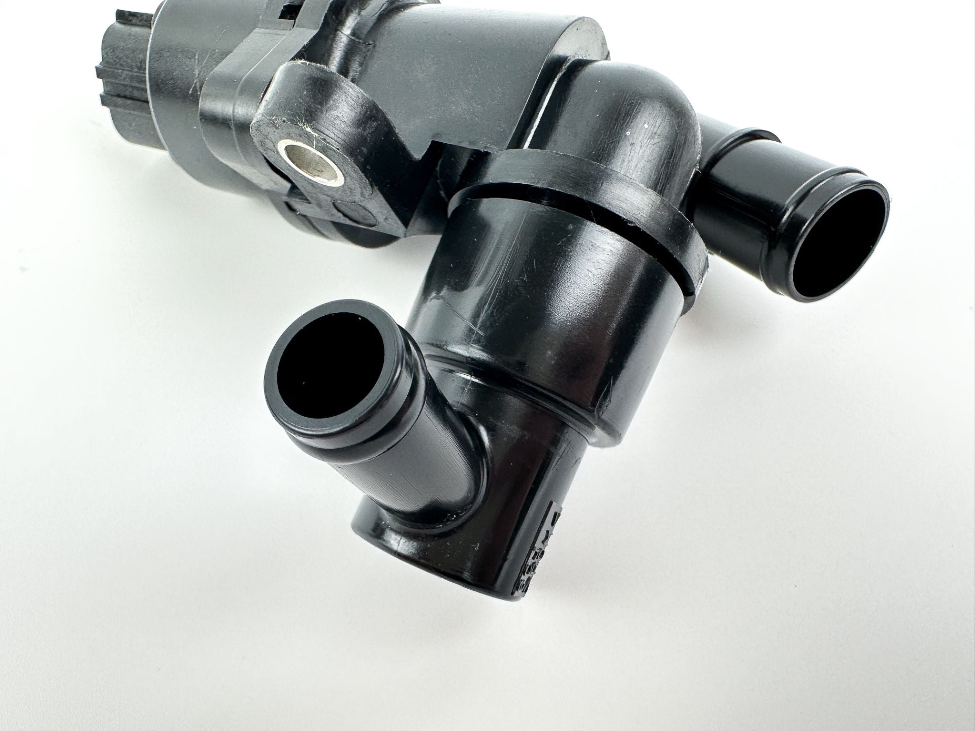 2012 Yamaha 115 HP 4 Stroke Outboard Idle Speed Control Valve ISC IAC 6C5-13713-00-00 OEM