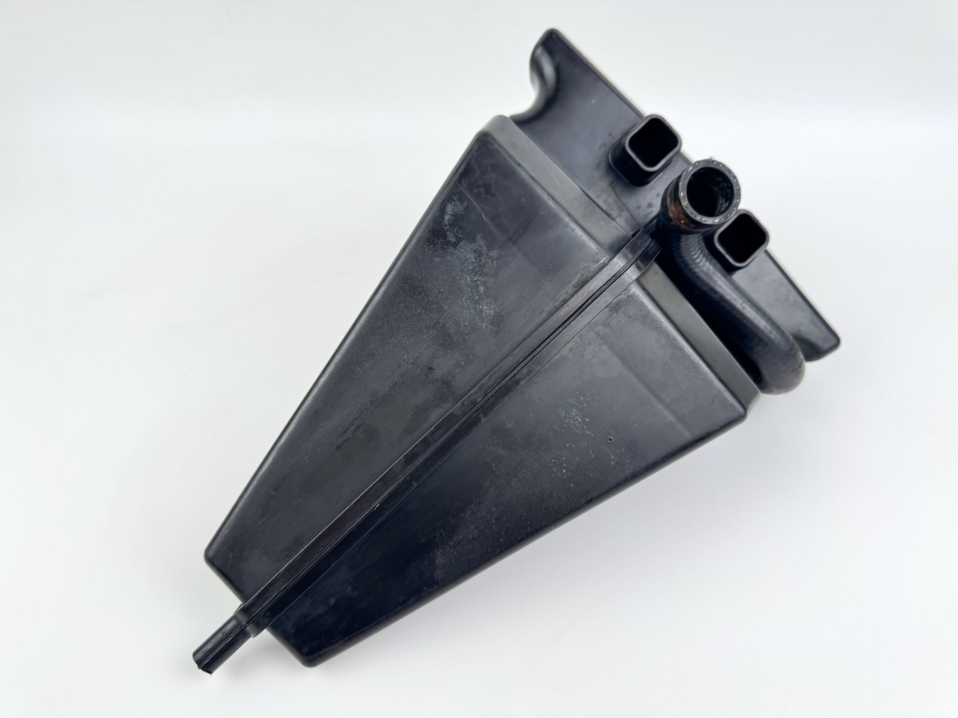 2008 Evinrude 300 HP 2 Stroke Outboard Muffler 5005699 OEM