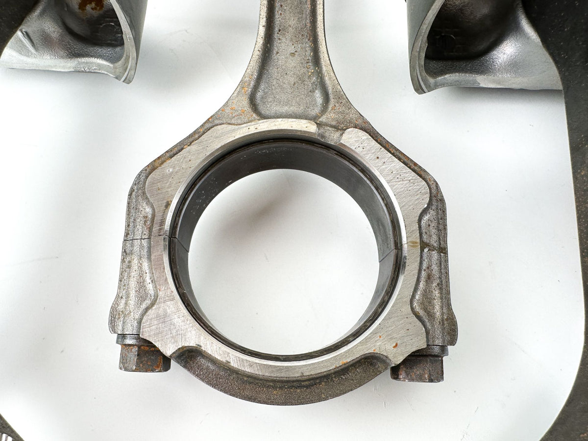 2012 Yamaha 250 HP 4 Stroke Outboard Piston & Connecting Rod Set 6CB-W1165-00-00 OEM