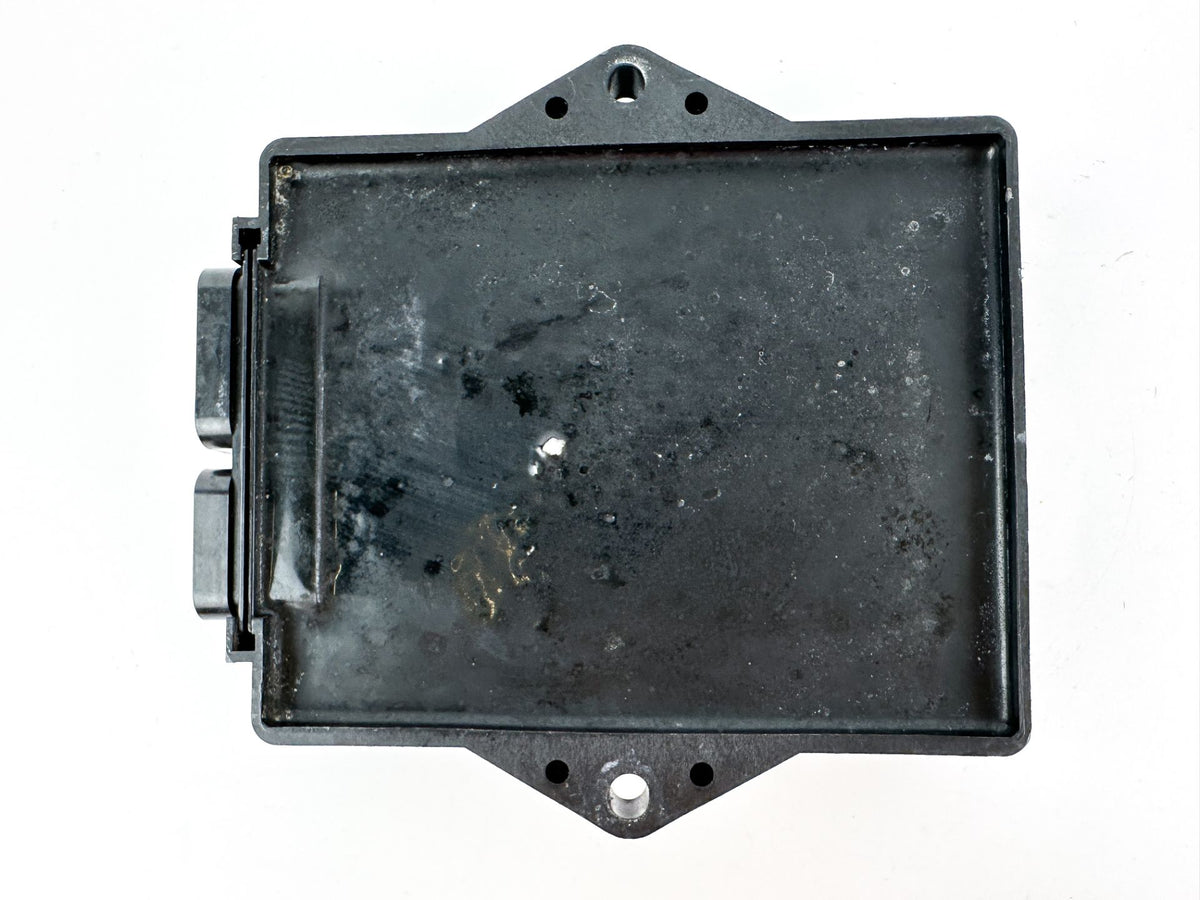 2004 Yamaha 150 HP 2 Stroke Outboard Engine Control Unit ECU 68J-8591A-20-00 OEM