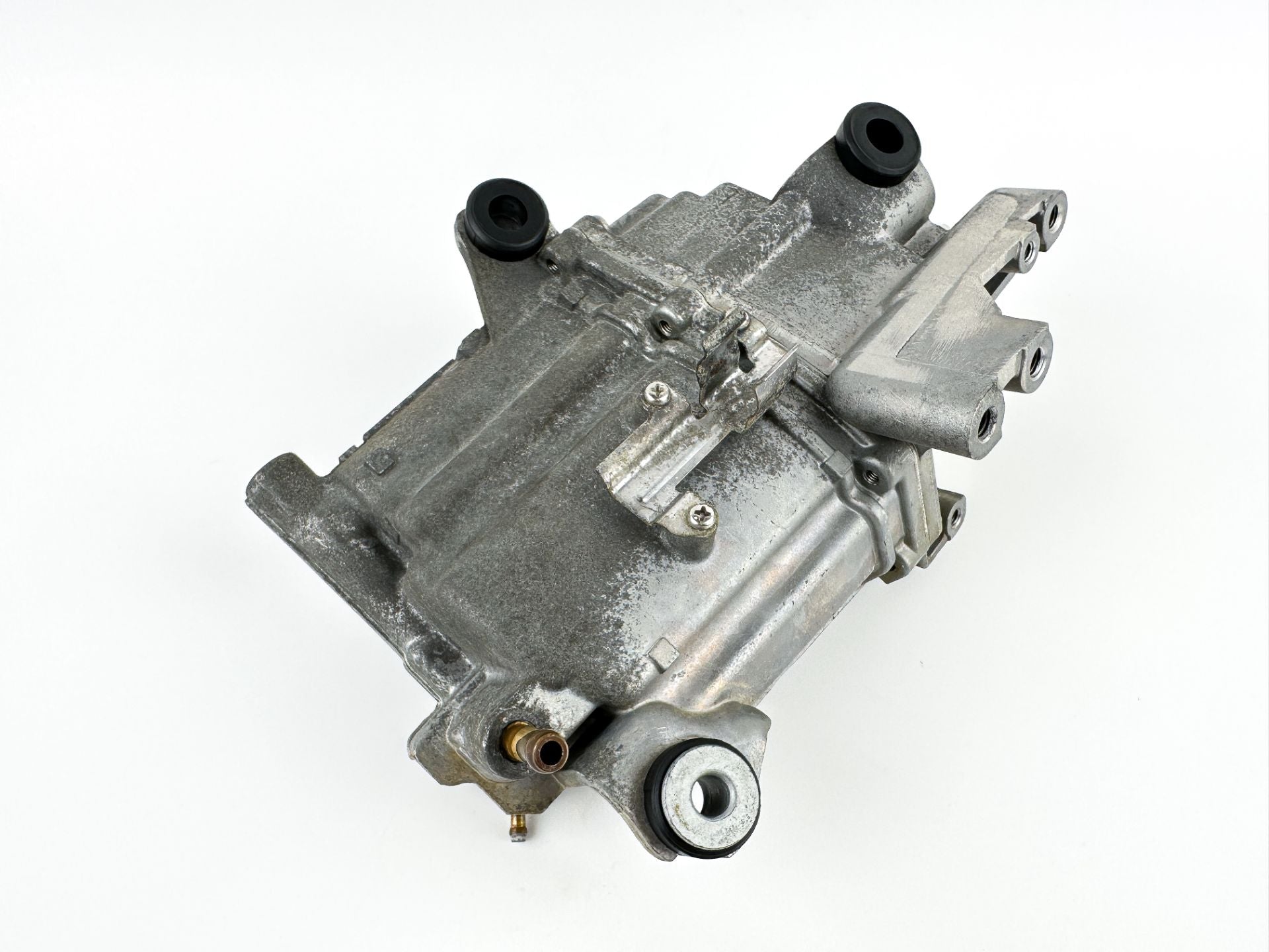 2024 Suzuki 250 HP 4 Stroke Outboard Vapor Separator Tank VST 15600-93J40 OEM