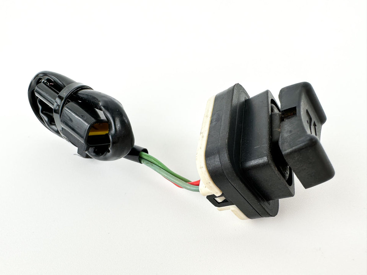 2009 Yamaha 250 HP 4 Stroke Outboard Trim Switch 6BR-82563-00-00 OEM
