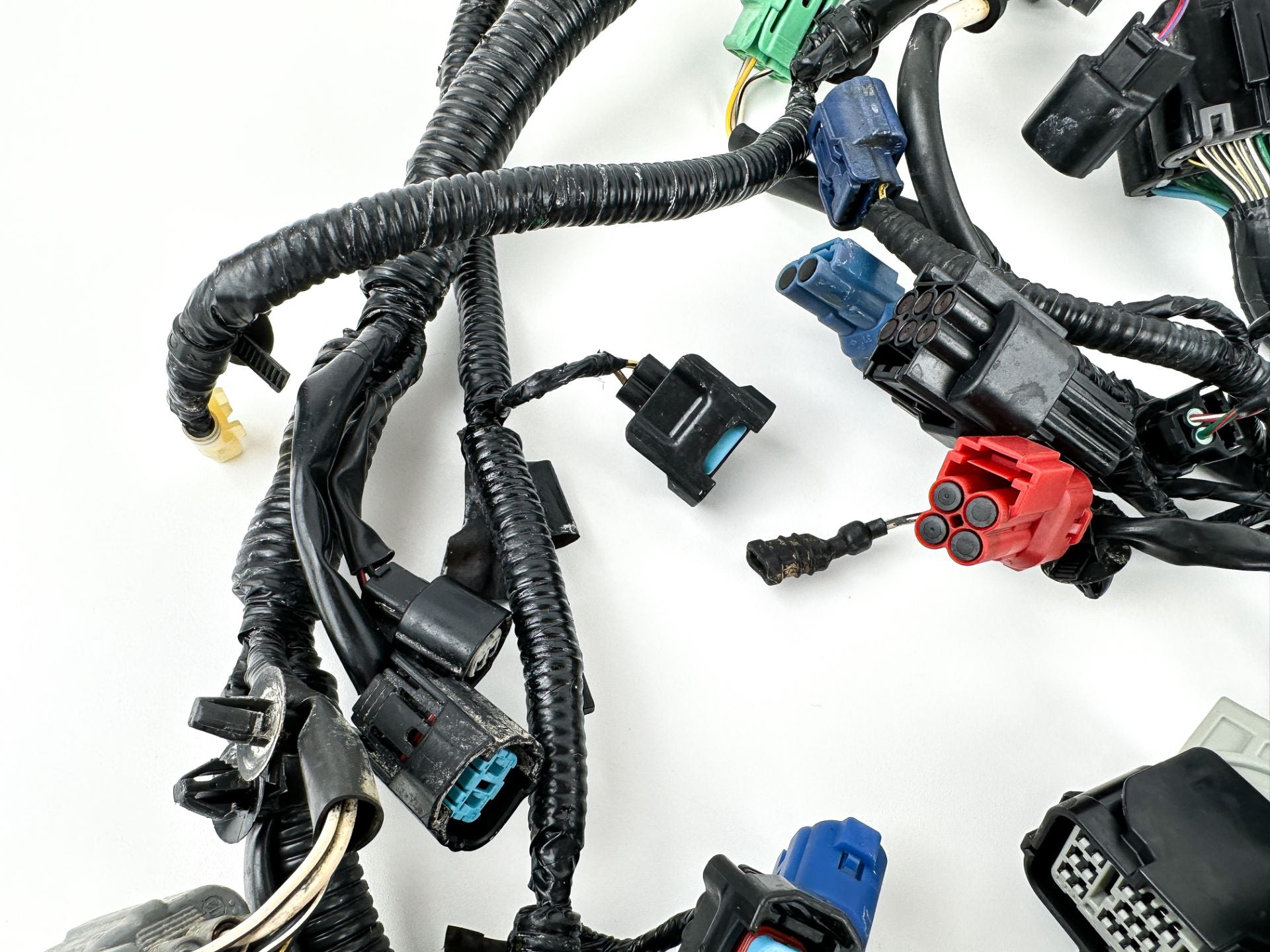 2011 Honda 135 HP 4 Stroke Outboard Engine Wire Harness 32100-ZY5-050 OEM