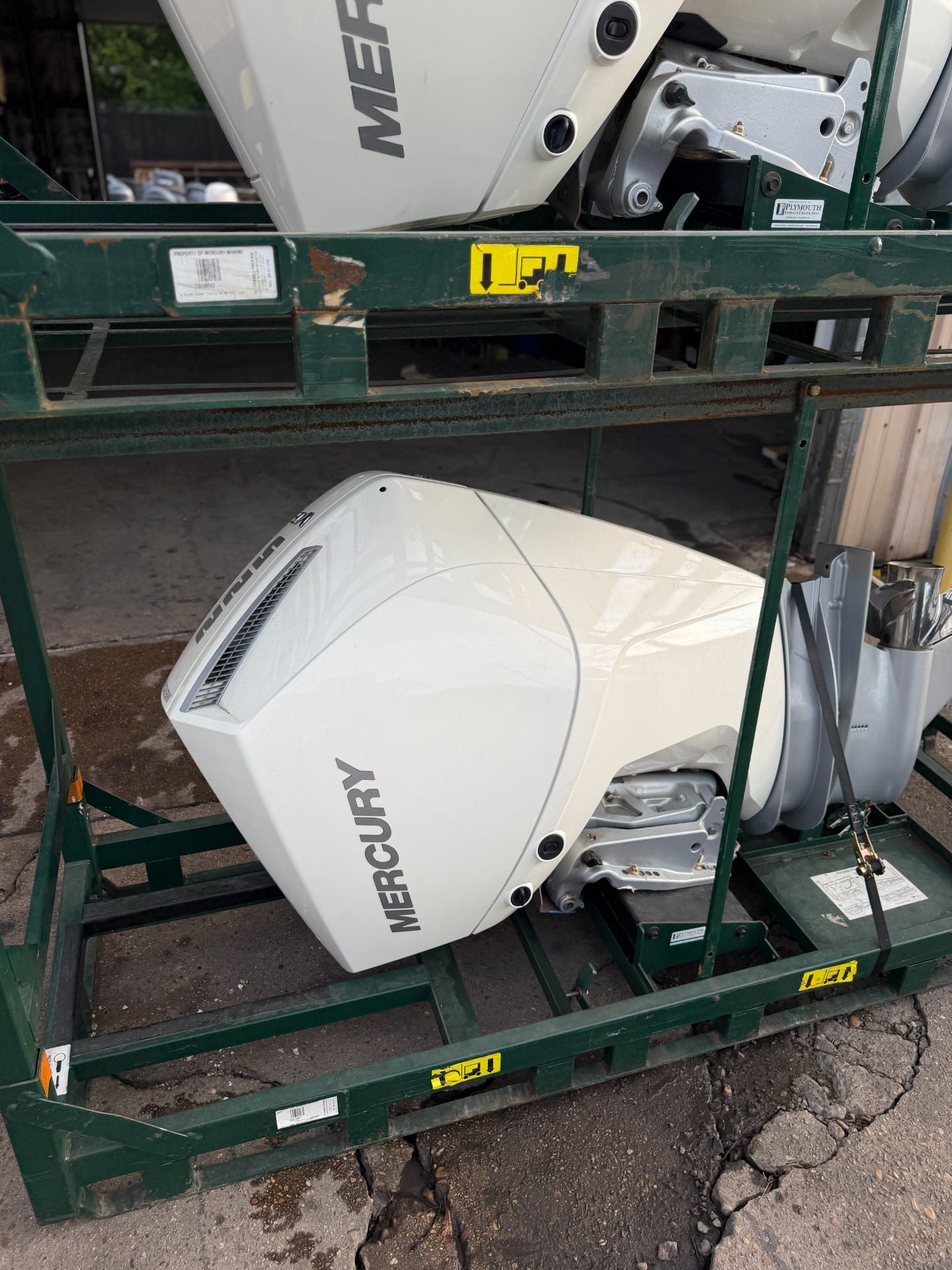 New - Mercury 225HP 4 Stroke Outboard Engines W/ 25" Shafts