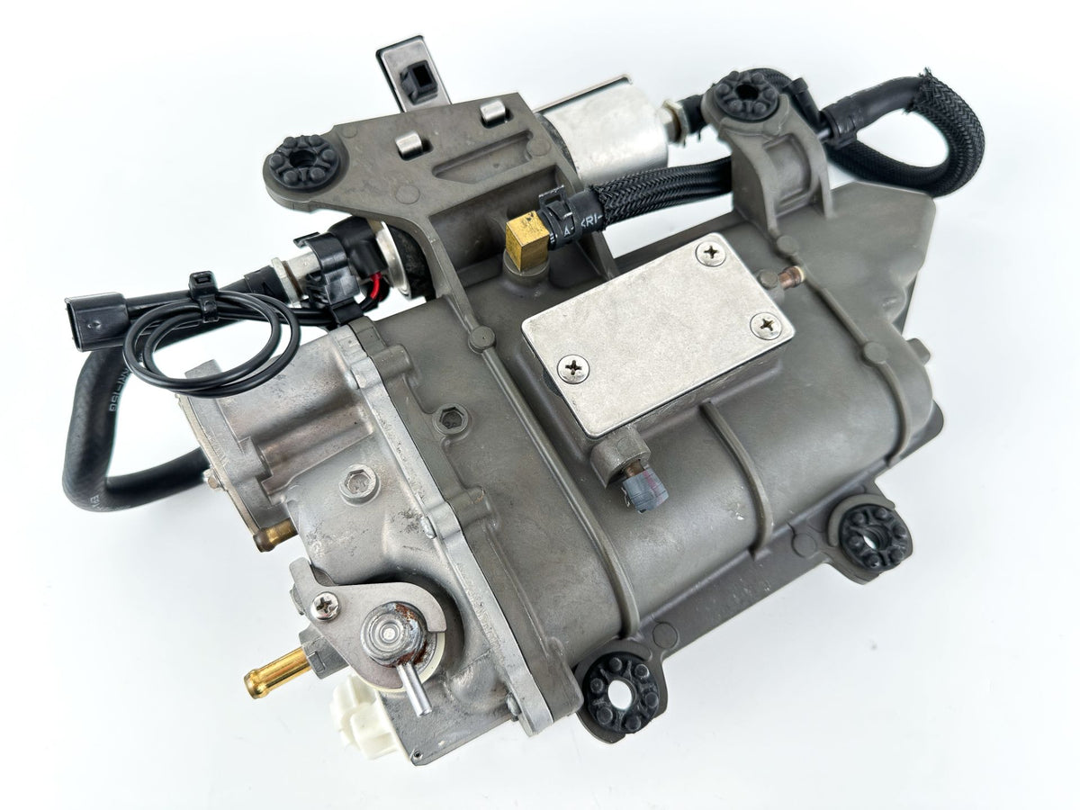 2012 Yamaha 250 HP 4 Stroke Outboard VST Float Chamber Assembly 6CB-14180-03-00 OEM