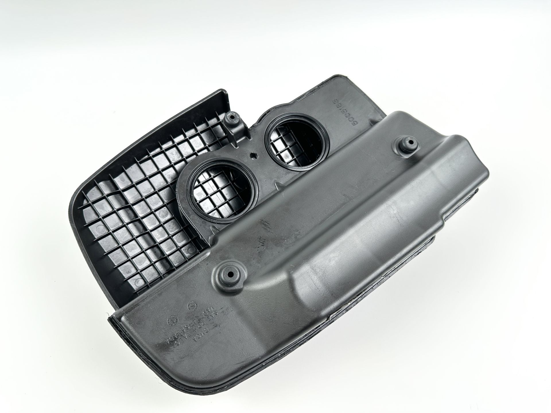 Evinrude 75 90 HP Outboard Etec Air Silencer Box Assembly 5005183 2004+