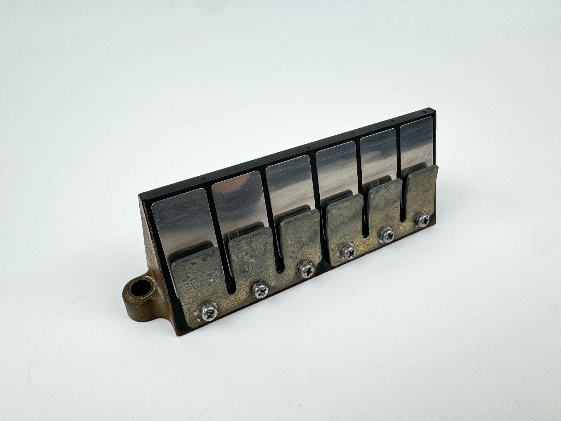 2000 Mercury 200 HP 2 Stroke Outboard Reed Valve Assembly 828623T OEM