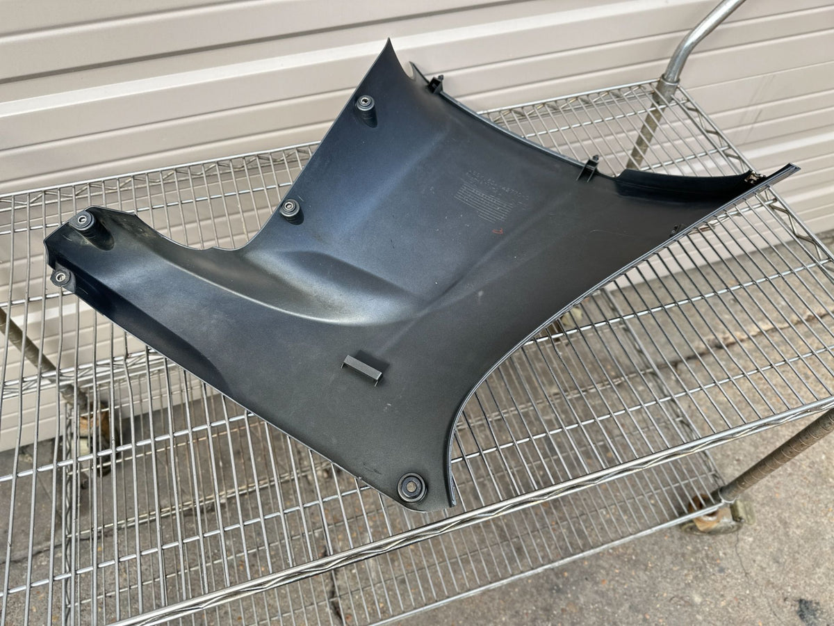 2014 Yamaha 200 HP 4 Stroke Outboard Lower Apron Cowling Starboard 6DA-42770-00-00 OEM