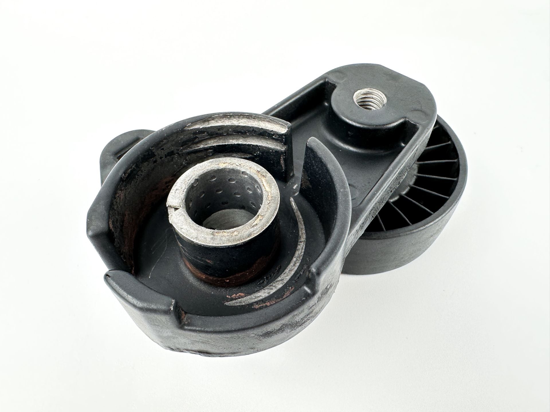 2015 Mercury 250 HP 2 Stroke Outboard Belt Tensioner 852385A2 OEM