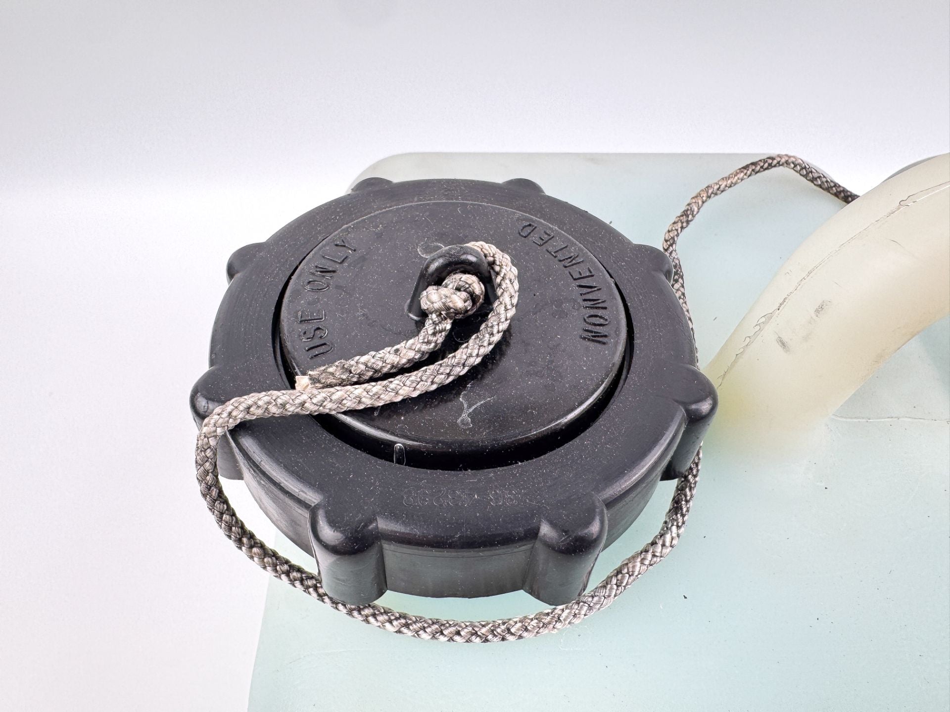 Mercury Optimax Two 2 Stroke Outboard Remote Oil Tank Reservoir 3 Gallon