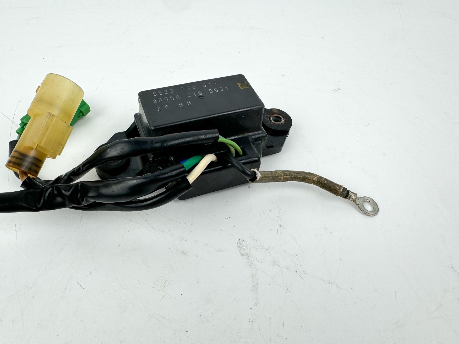 2007 Honda 135 HP 4 Stroke Outboard Trim Tilt Relay 38550-ZY6-003 OEM