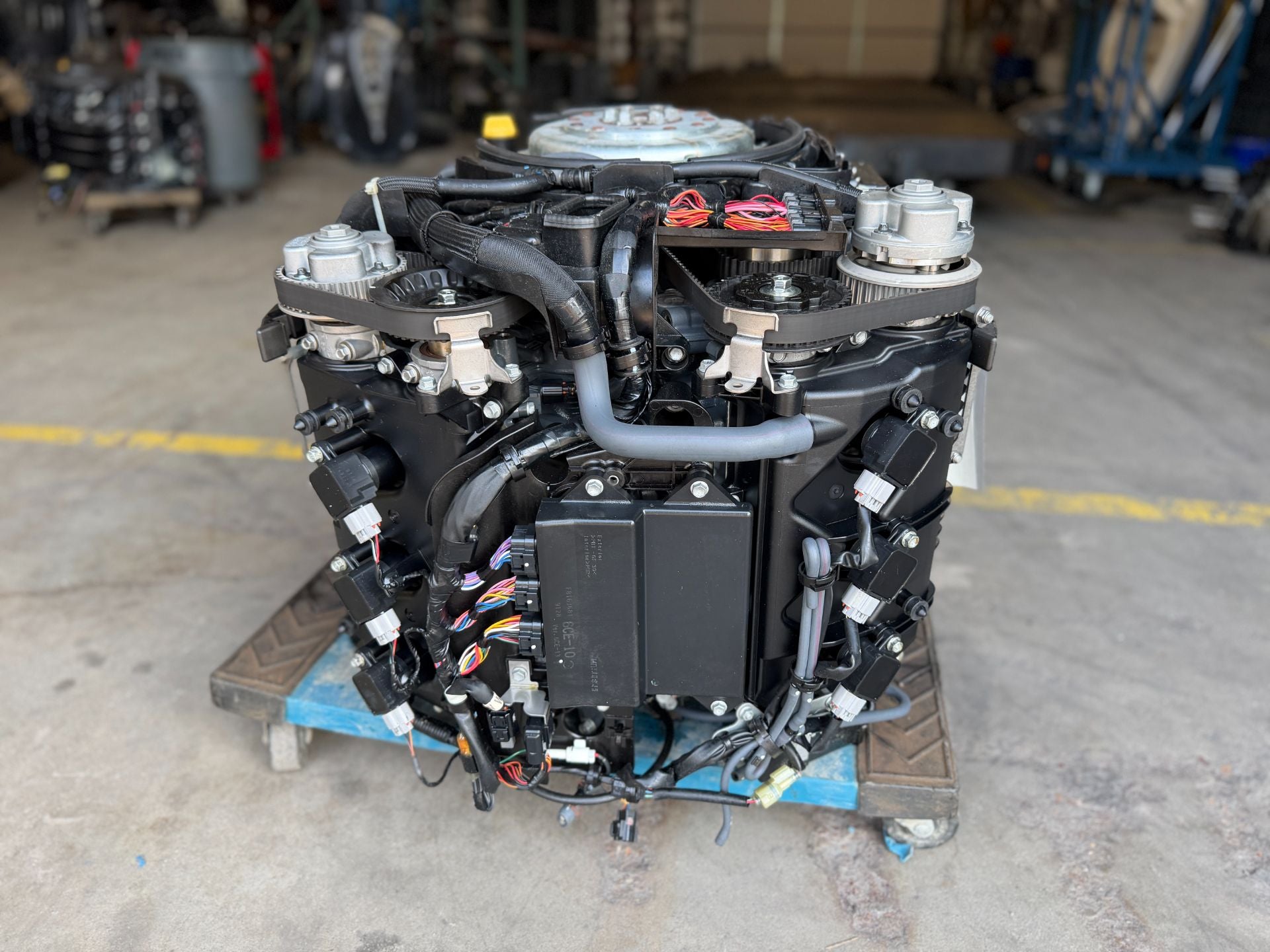 2019 Yamaha F300 300HP 4.2L Outboard Powerhead 646 Hours