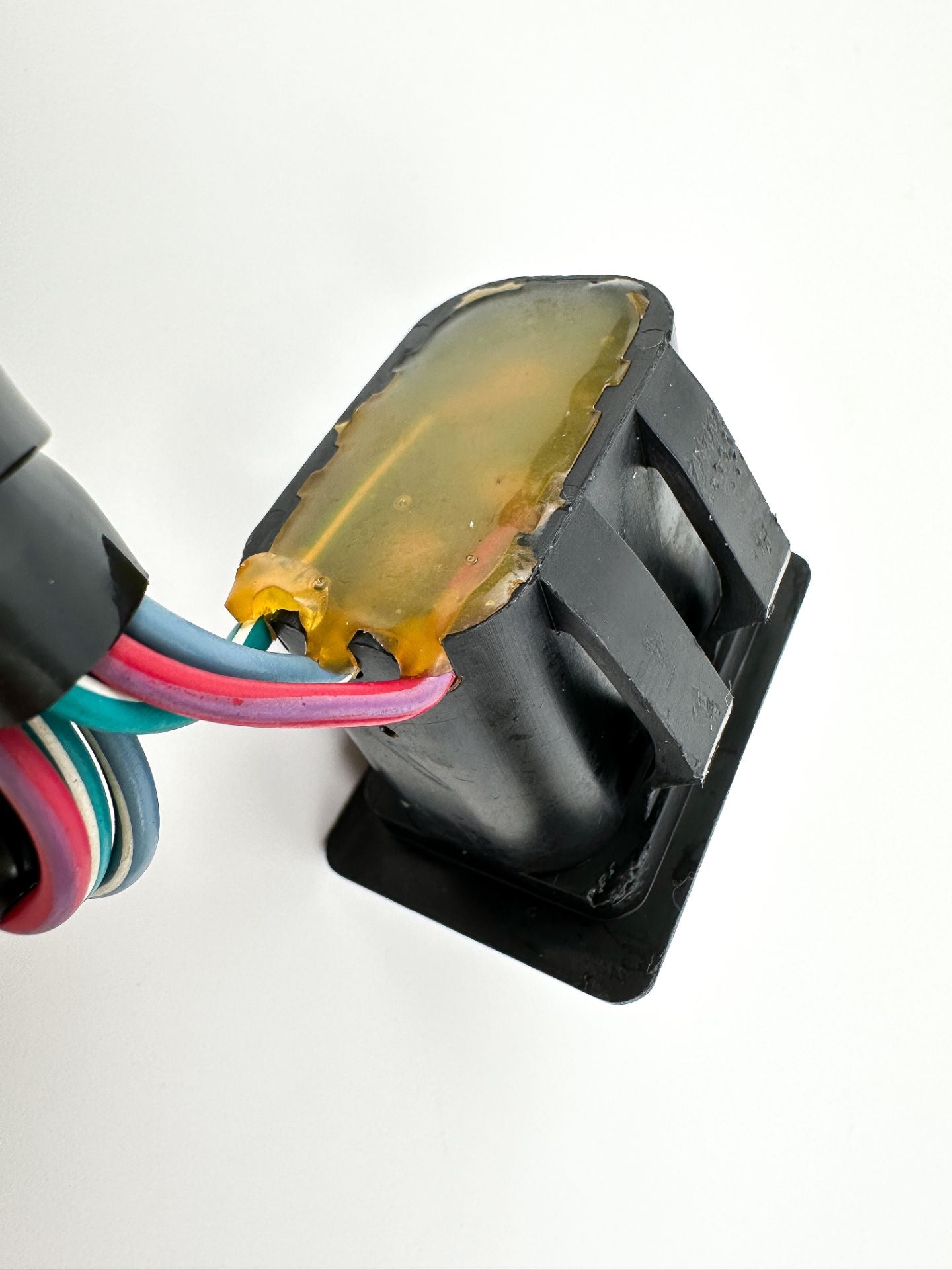 2007 Mercury 60 HP 4 Stroke Outboard Trim Switch 896620001 OEM