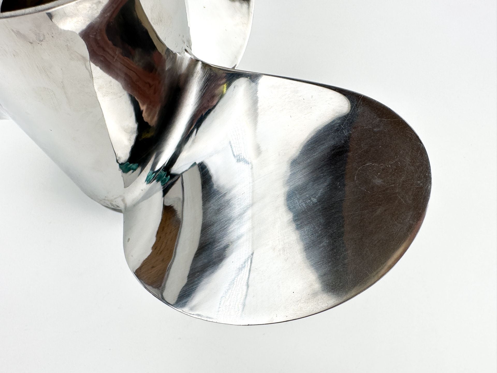 Yamaha 3 Blade Stainless Steel Propeller 13 1/4" X 17P RH Standard Rotation