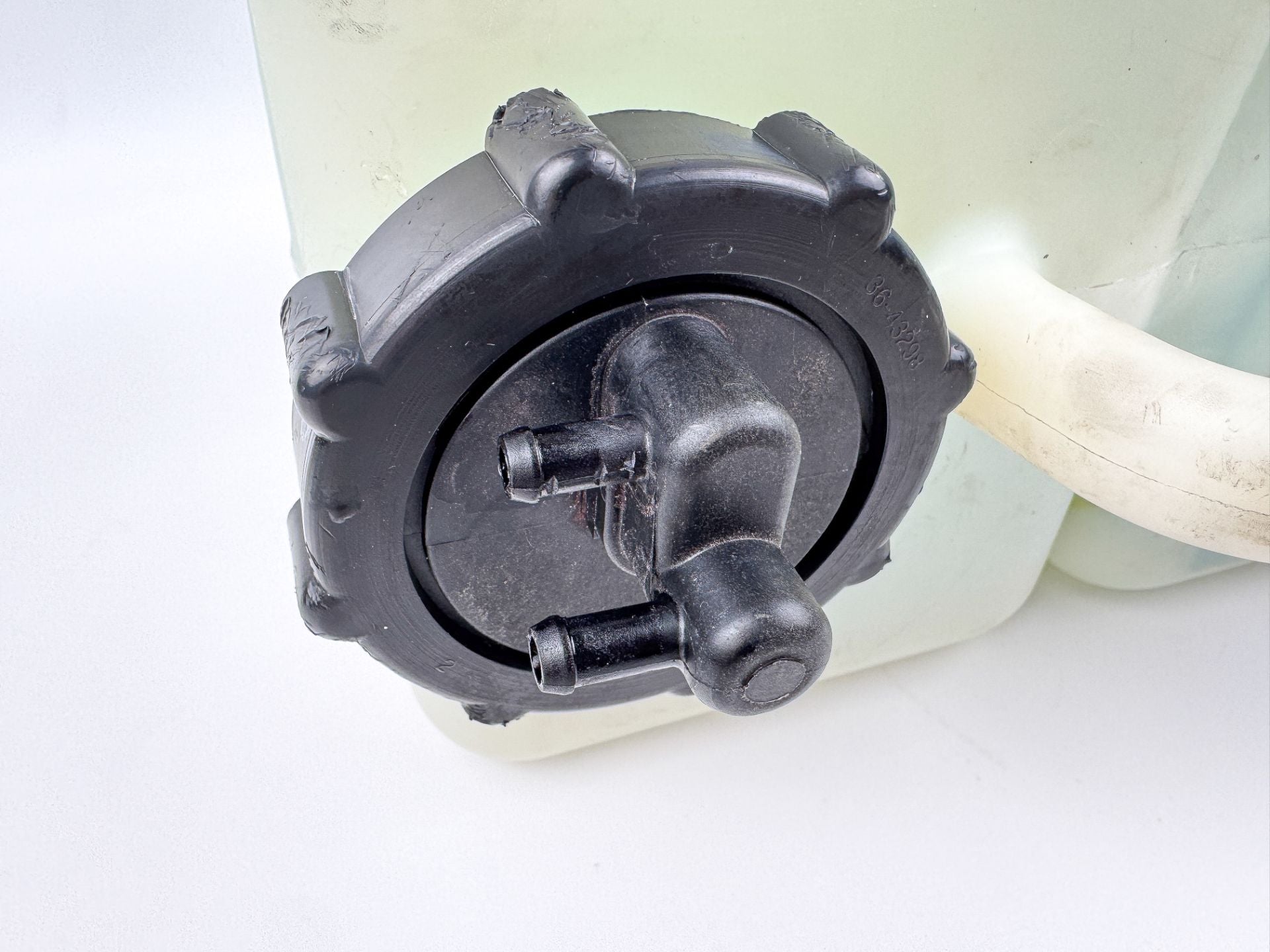 Mercury Optimax Two 2 Stroke Outboard Remote Oil Tank Reservoir 3 Gallon