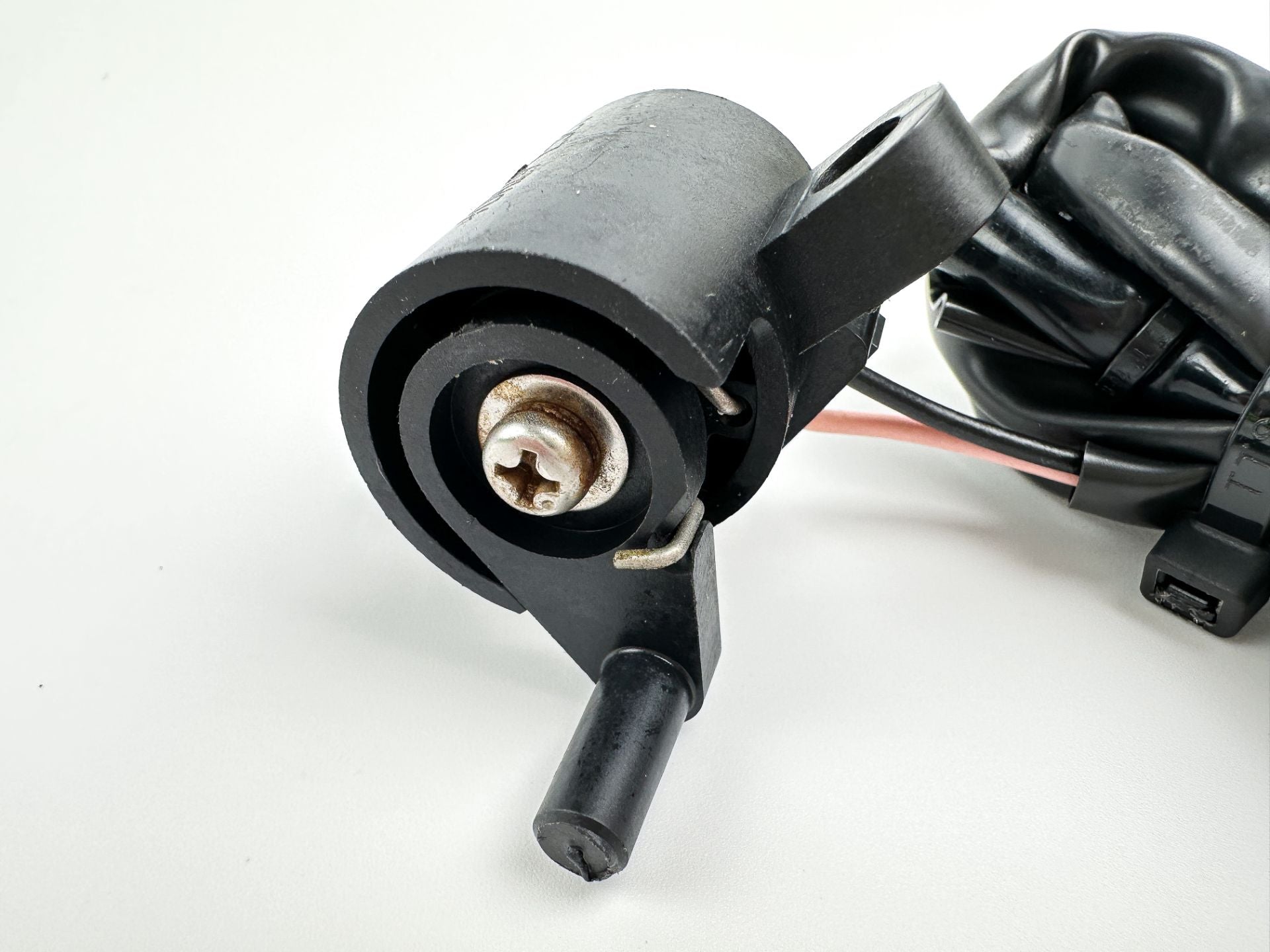 2017 Yamaha 250 HP 4 Stroke Outboard Trim Sender Unit Sensor 67H-83672-01-00 OEM